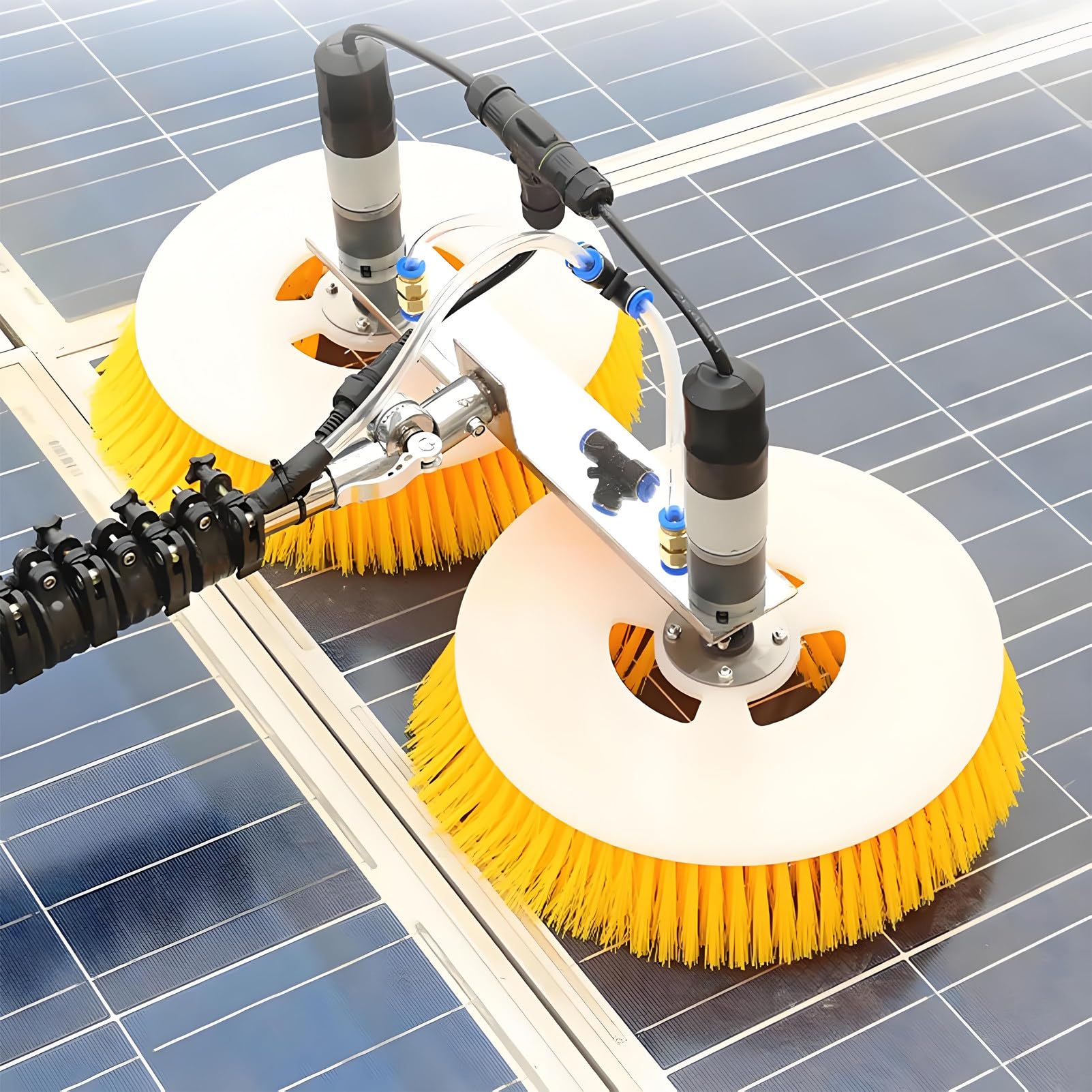 Elektrische Handbürste mit zwei Bürstenköpfen und automatischer Rotation für Solarmodule, selbstanpassender Winkel für jede Modulneigung, entfernt hartnäckigen Schmutz 5M(16.4ft)-Lithiumbattery