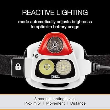 PETZL NAO+ 750ルーメン　バッテリー予備1本付き トレイルランニング PETZL NAO+ 750ルーメン バッテリー予備1本付き トレイル