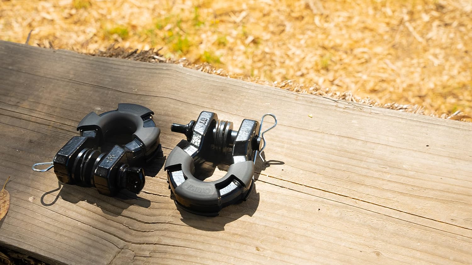 Rhino USA D Ring Super Shackles 70,548lb Break Strength – Heavy Duty 3/4” Shackle with 7/8 Pin for use with Tow Strap, Winch, Jeep Truck Vehicle Recovery, Best Offroad Accessories : Automotive