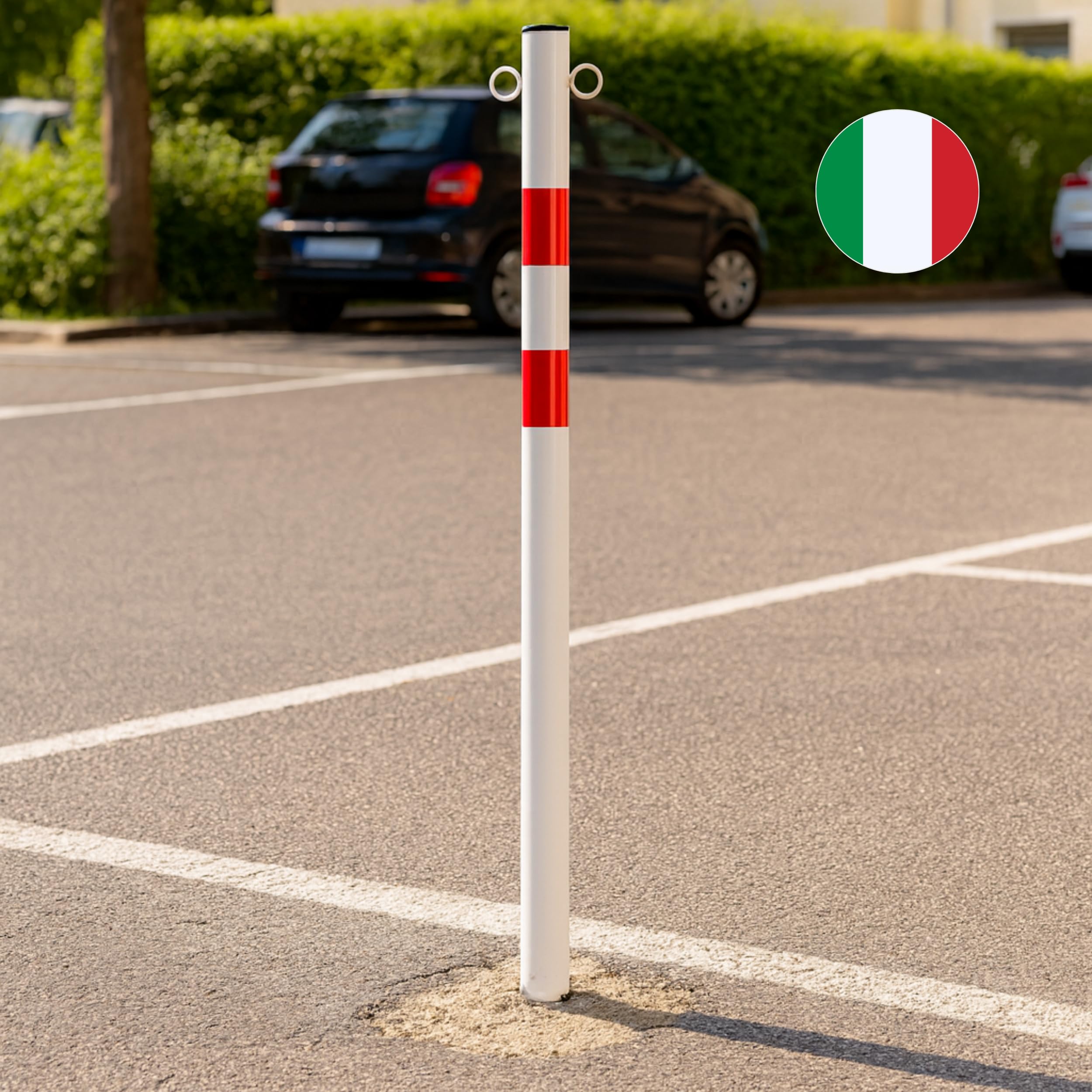 Andrys Poste de señalización peatonal, para cementar, con anillas soldadas para cadena de acero y brújula – Color blanco con adhesivos rojos reflectantes – 6 x 6 x 120 cm