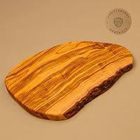 Olívafa vágódeszka természetes széllel, 25 cm-es, kézműves sajt és antipasti tálalóként is használható, kézzel mosható, egyedi mintázatú 2