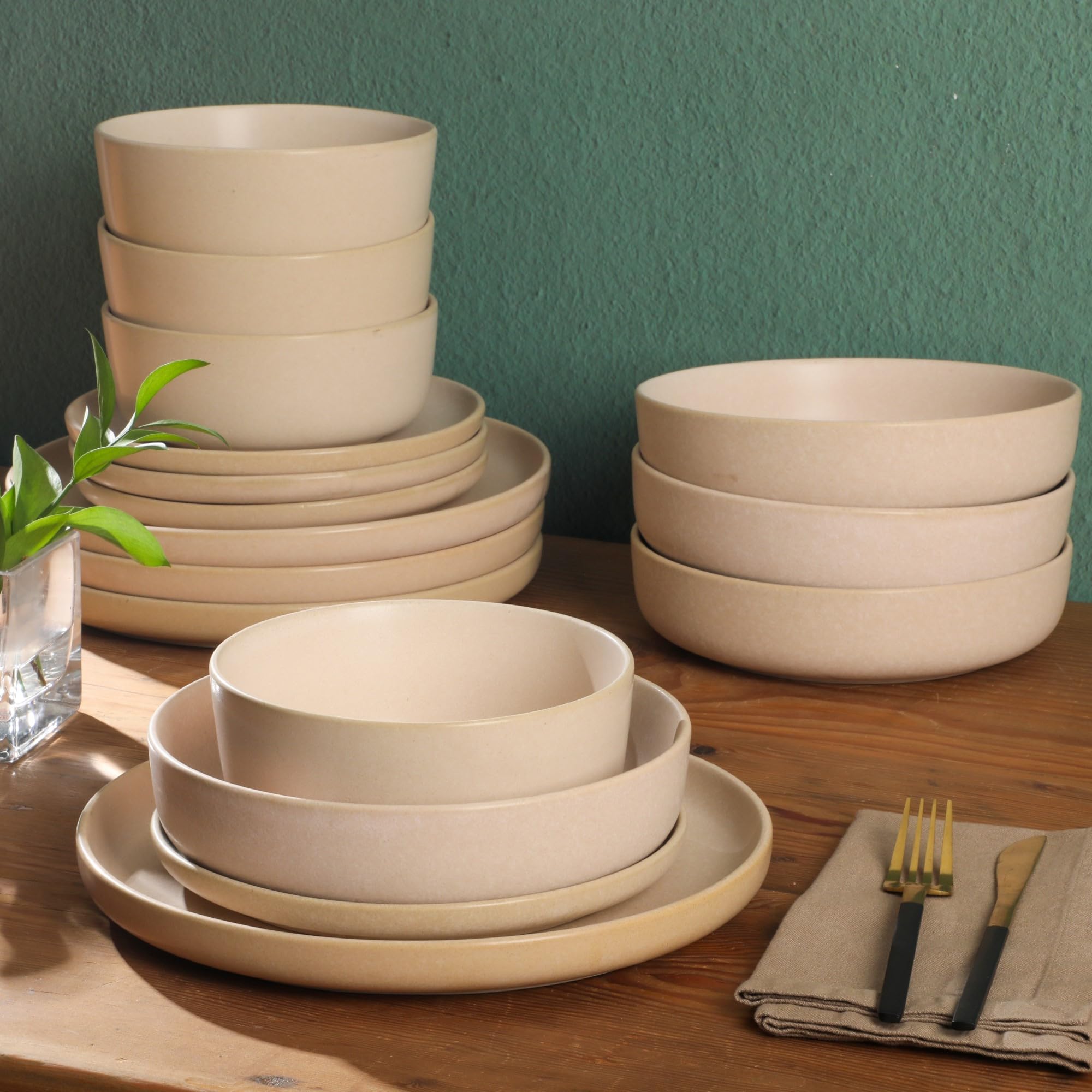 Gibson Soho Lounge Pasco 16 Piece Service For Plates