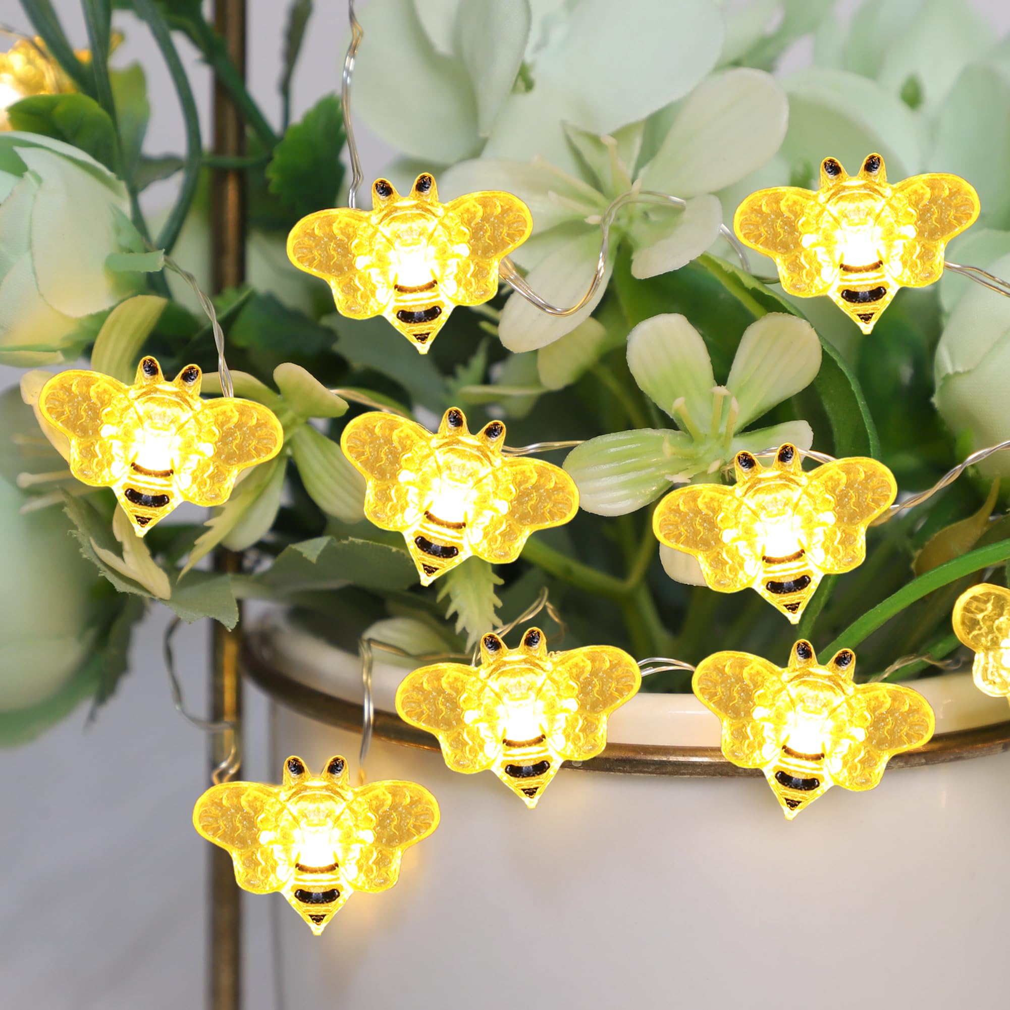 Impress Life Guirnalda de luces de hadas de abeja de miel, 10 pies, 40 LED, funciona con USB y pilas, 8 modos con control remoto para boda, fiesta, festival, decoración interior y exterior