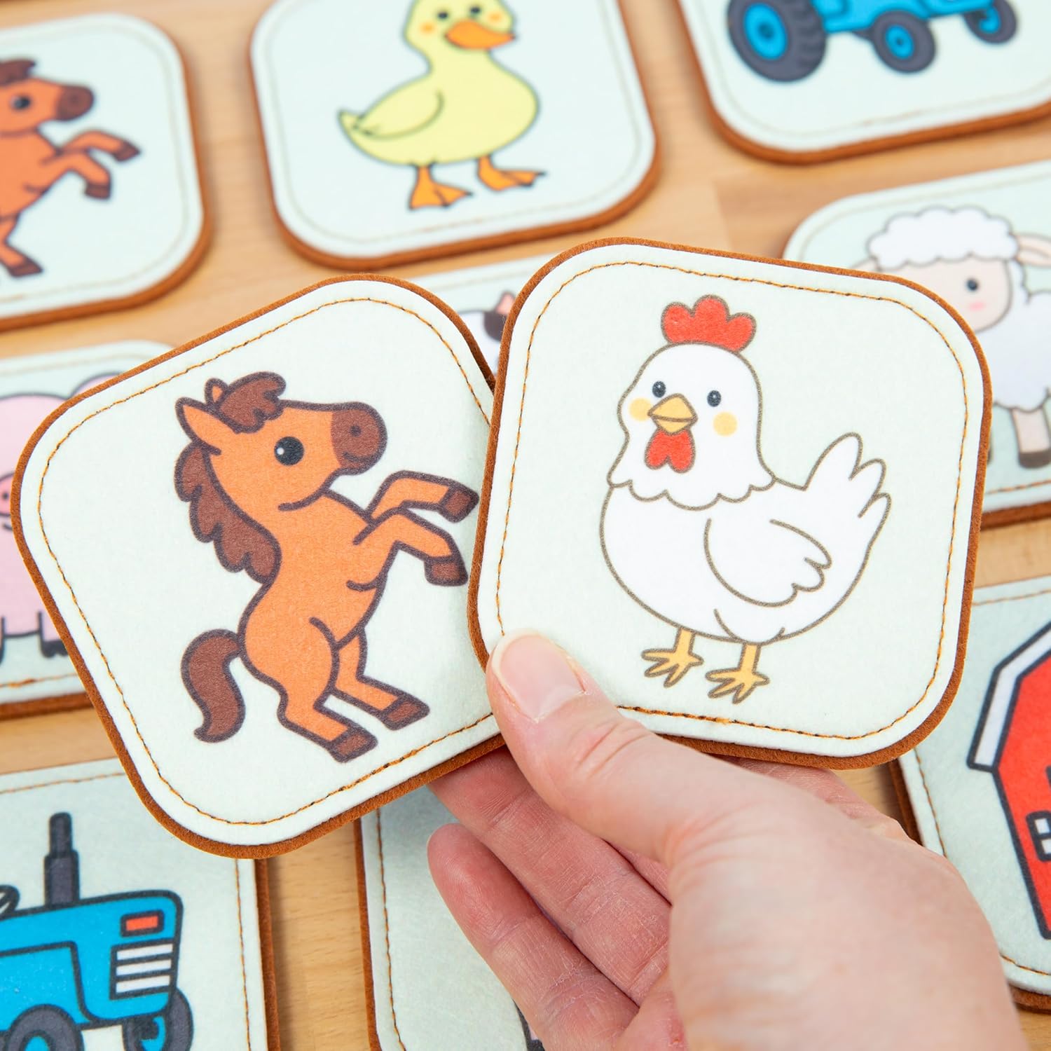 Felt Farm Matching Game for Toddlers – Farm Animal Memory Game & Flash Cards – Soft and Safe for Ages 1+ – Montessori Preschool Learning Activity – Educational Farm Toy for Boys & Girls
