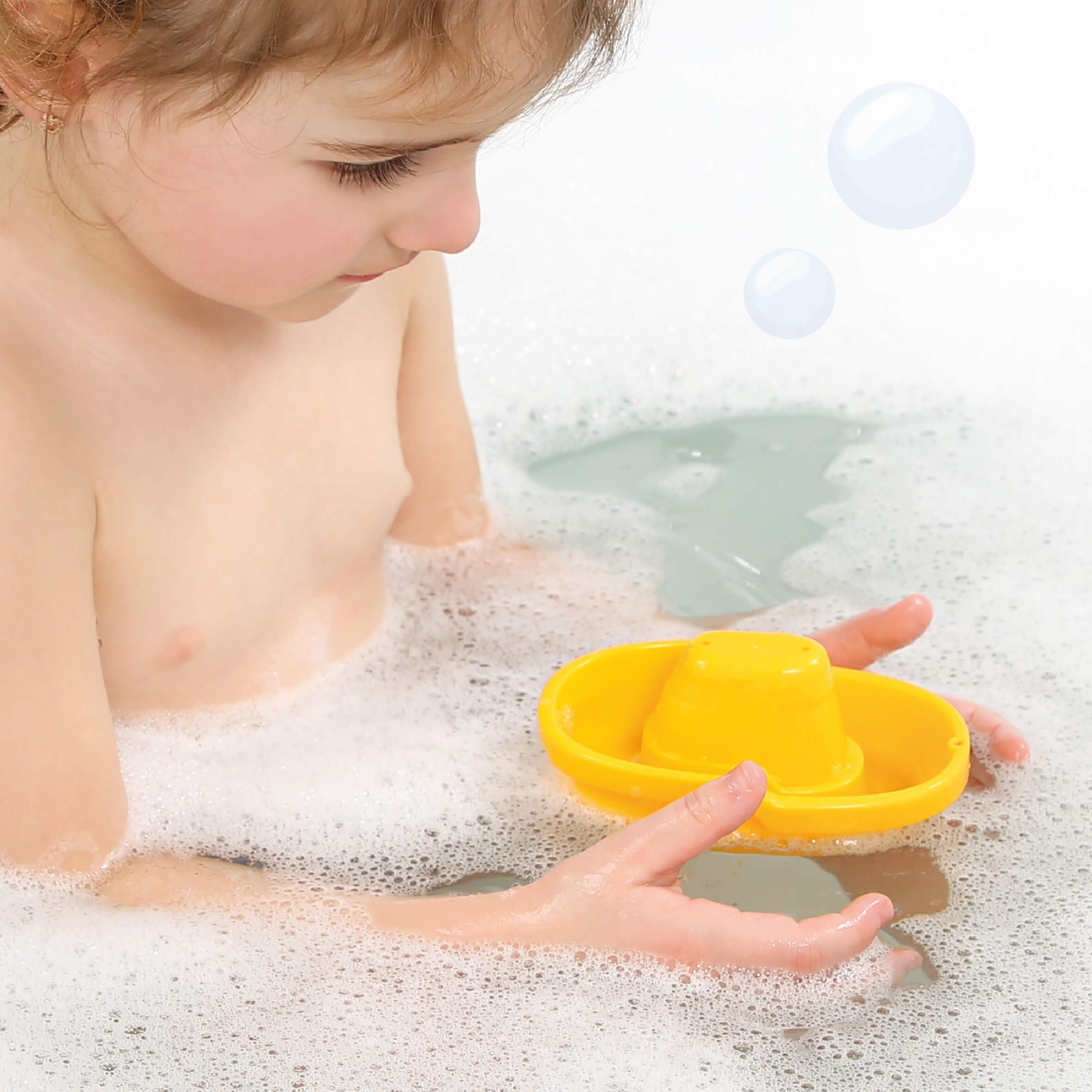 LUDI – Coffret de Bain XXL – 16 Jeux d’Eau interactifs – Toboggans, Tortue Lumineuse et Cups Pluie – Développe motricité et Coordination – Dès 10 Mois