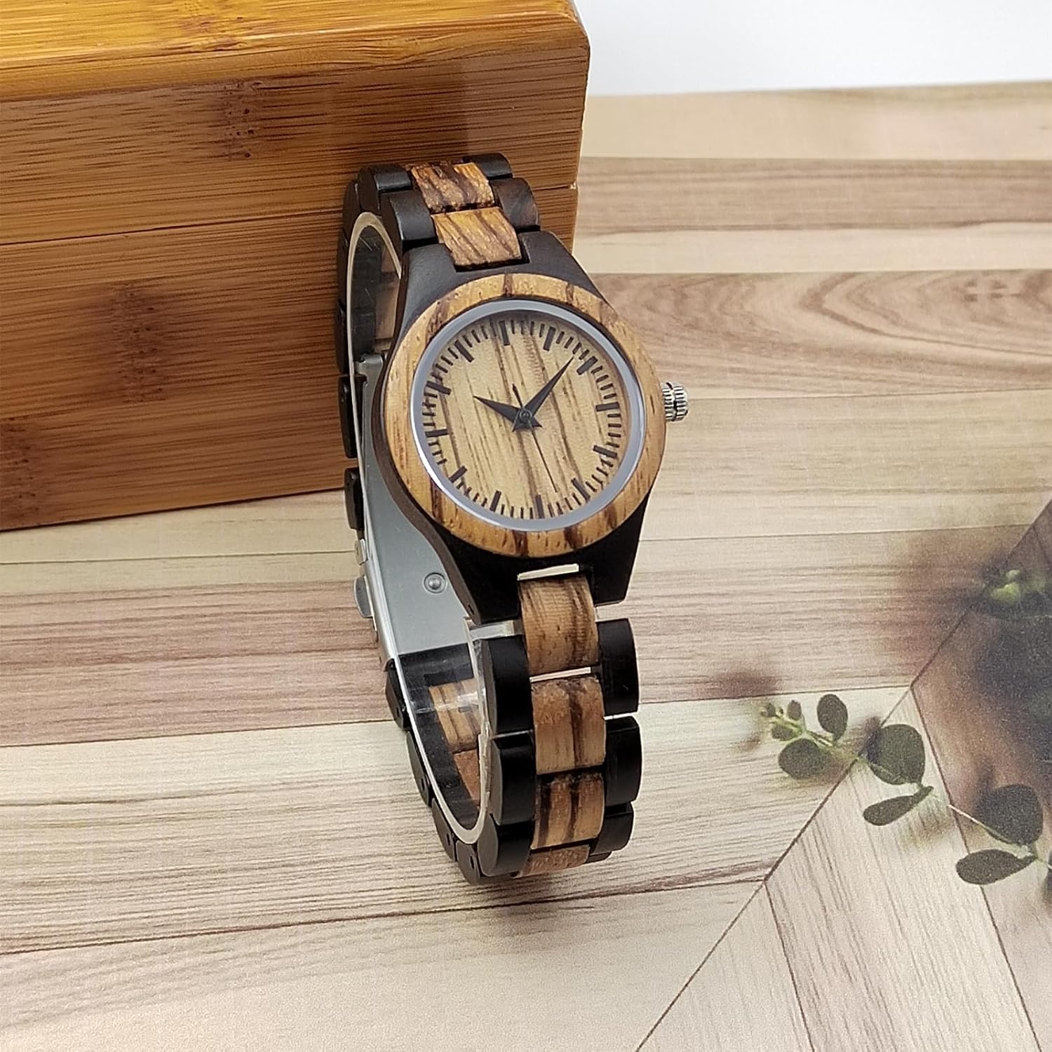 Women's Wooden Watch Lightweight Analog Handmade Quartz Wood Watches Brown Dial Adjusted Band with Extra Links
