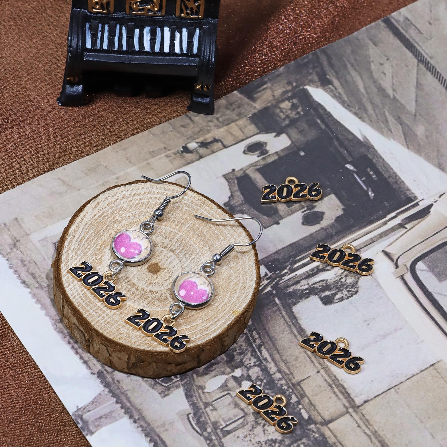 Shapenty Mini 2026 Enamel Charms Metal Year Signet 2026 DIY Pendant Charm Accessory Bulk for Bracelet Necklace Earring Keychain Craft Jewelry Making Christmas Graduation Party Decor, 50PCS - Image 5