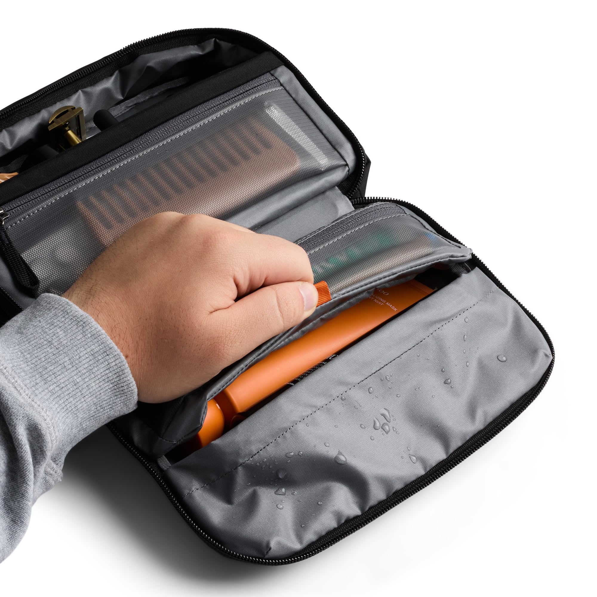 Bellroy Hanging Toiletry Kit 3L, Reise-Kulturbeutel - Black | 3L hängender Kulturbeutel für Damen und Herren, für Reisen entwickelt