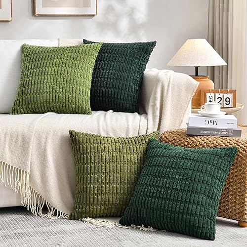 Fancy Homi Juego de 4 fundas de almohada decorativas de color verde bohemio de 18 x 18 pulgadas para sofá y cama, decoración moderna y estética de