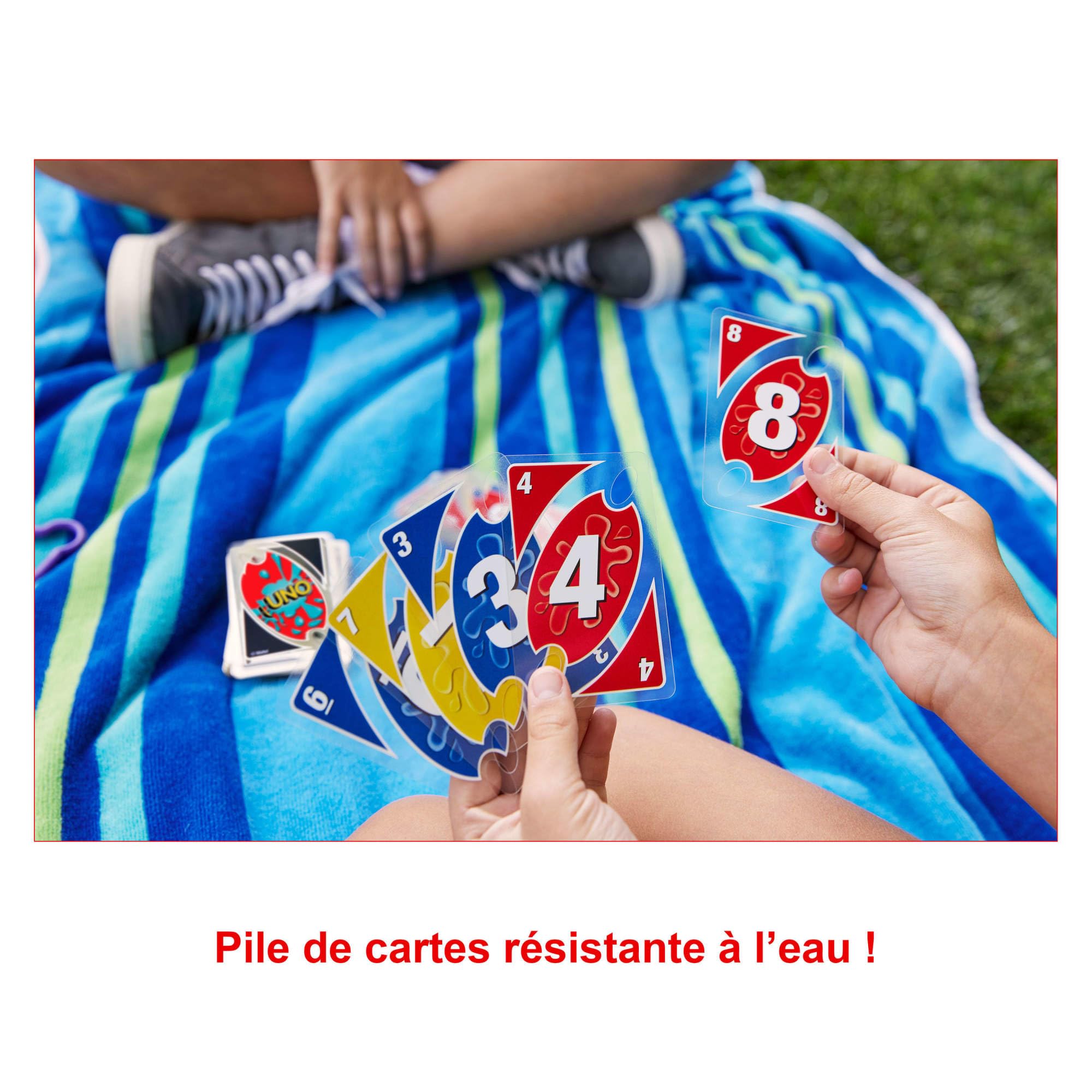 UNO SPORT, Jeu de 108 cartes en plastiques imperméables avec un mousqueton pour transport facile, Jeu de Société, Jeu de bain, 2 à 10 joueurs -individuellement ou par équipes, Dès 7 ans, P1703