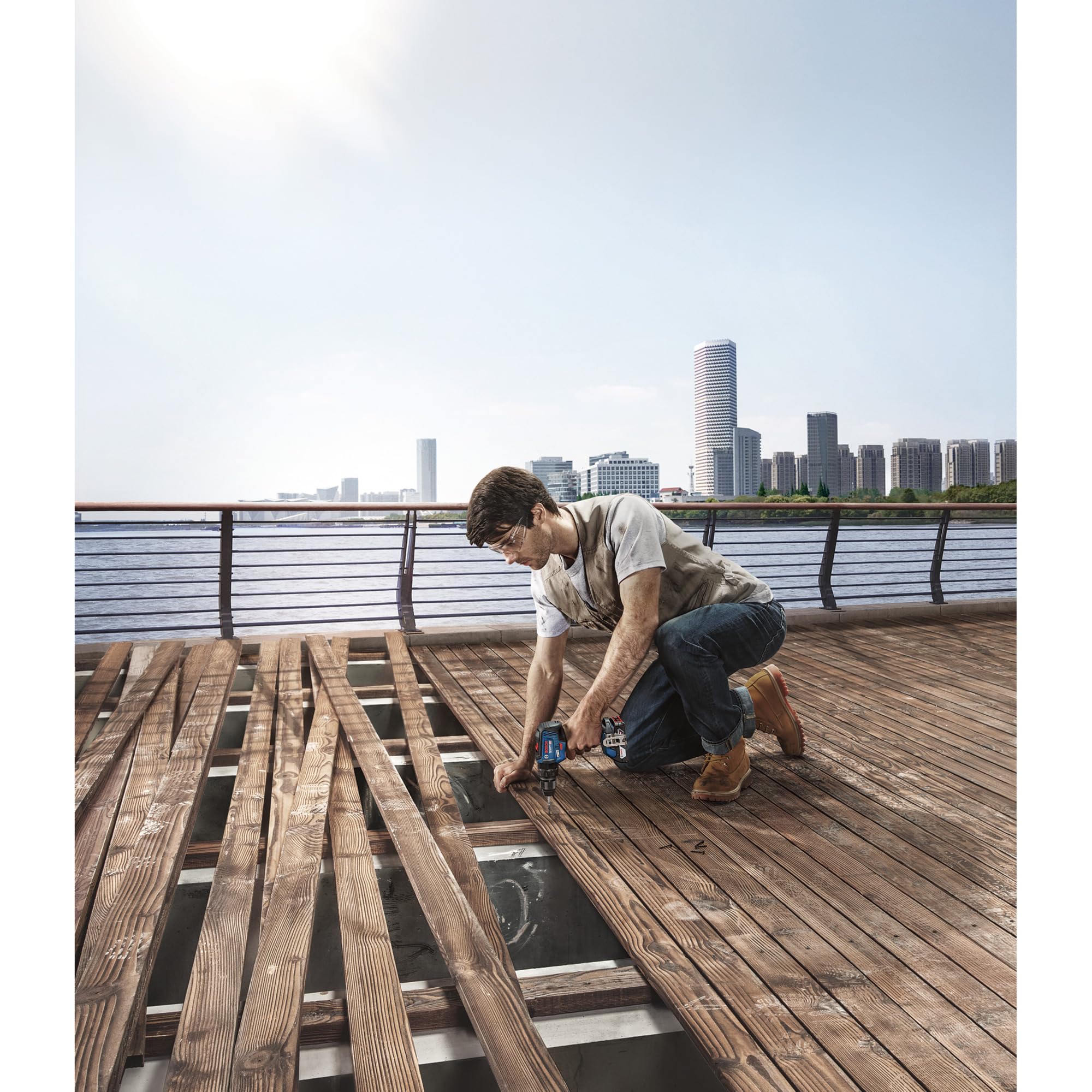 Bosch Professional 18V System taladro con percusión a batería GSB 18V-55 (par de apriete máx. 55 Nm, sin batería/cargador)