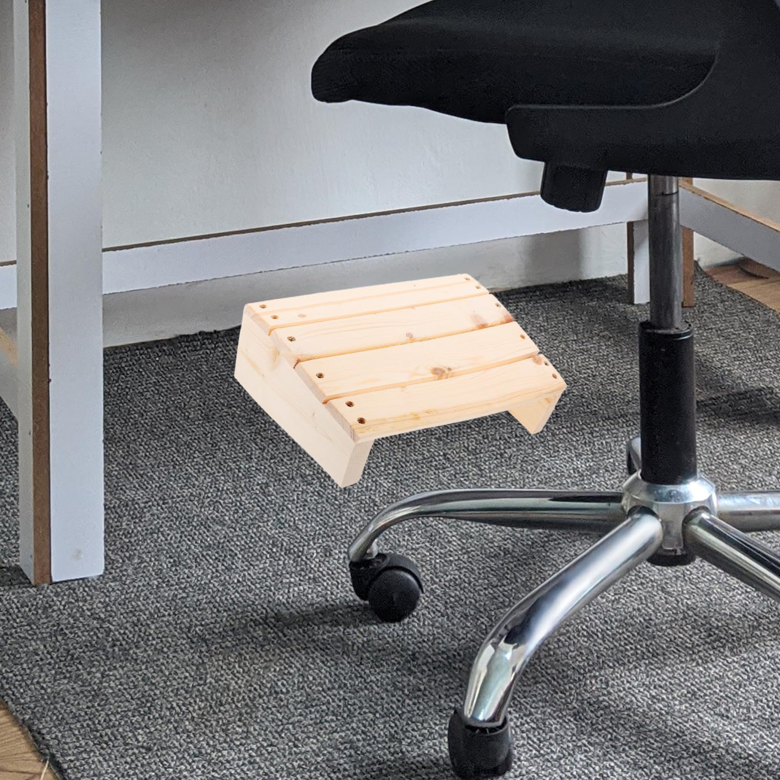 DOITOOL 1pezzi Poggiapiedi in Legno Inclinato per Scrivania Sgabello Antiscivolo per Ufficio Casa e Salotto Poggiapiedi Ergonomico per Rilassare Gambe e Schiena