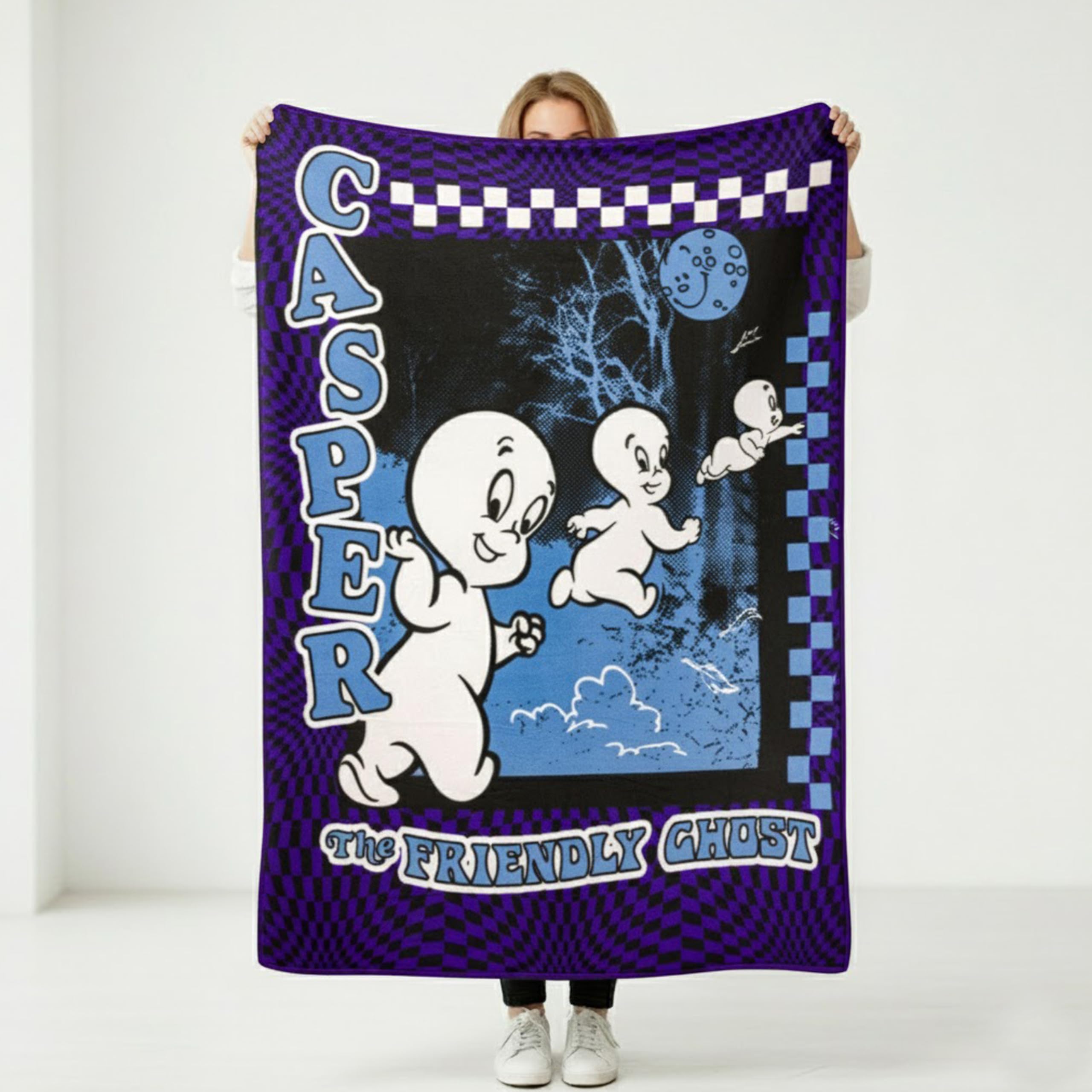 Amazon.com: Silver Buffalo Casper the Friendly Ghost Checkerprint