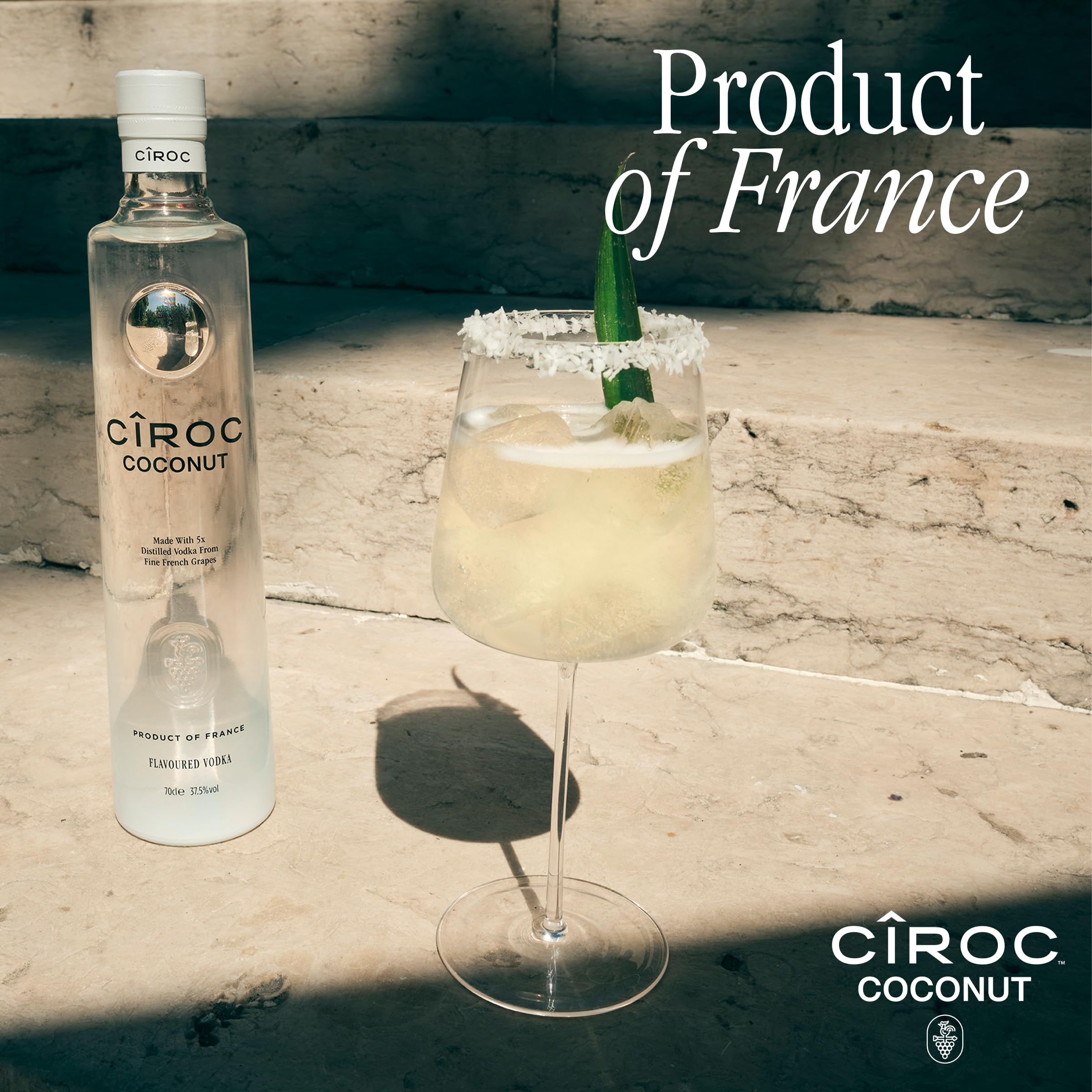 CîROC Coconut, Aromatisierter Ultra-Premium Wodka, aus feinen französischen Trauben, mit köstlichem Kokosnussgeschmack, handgefertigt im Süden Frankreichs, 37.5% vol, 700ml Einzelflasche