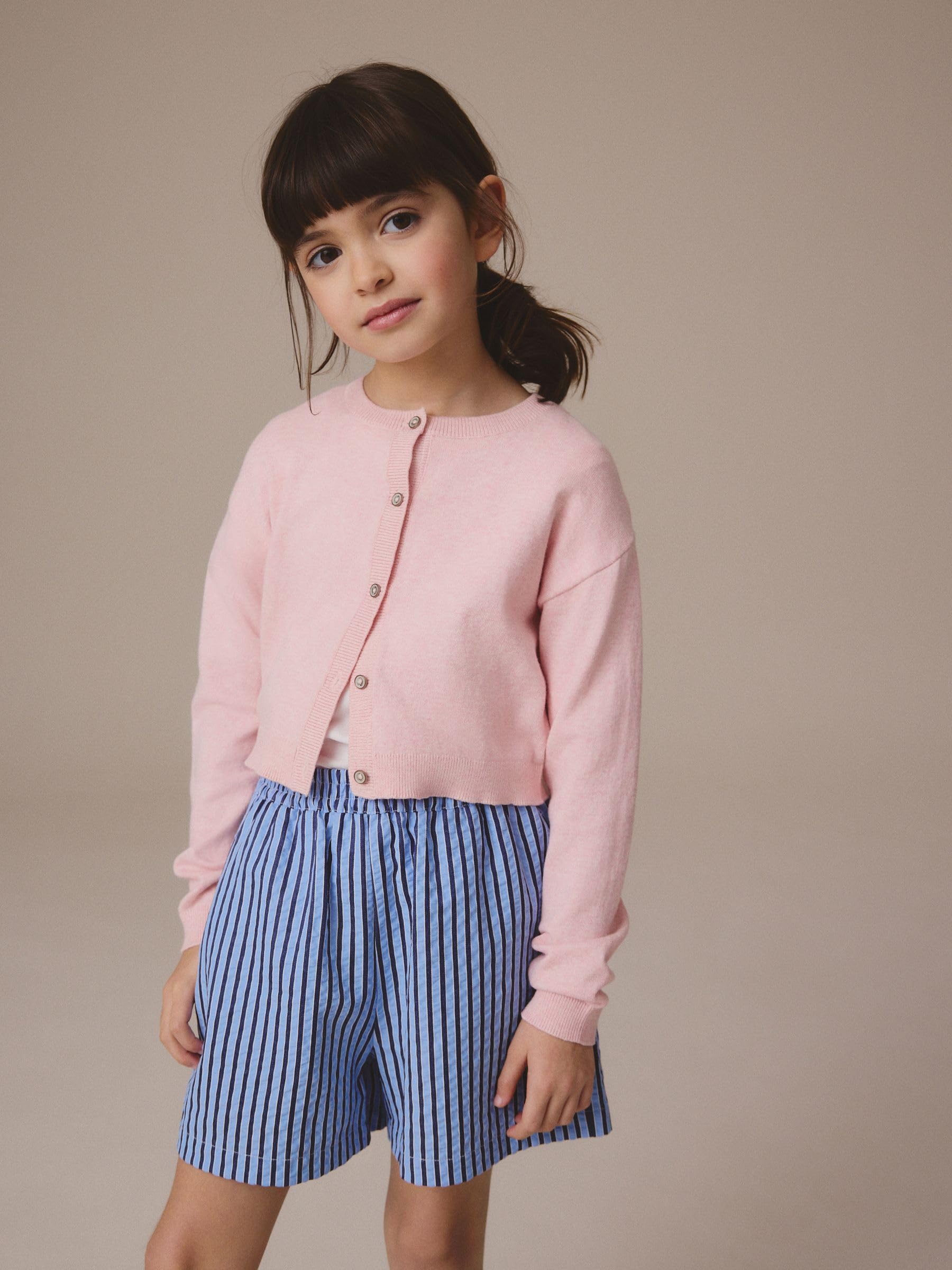 NEXT Mädchen Standard Strickjacke mit Knöpfen