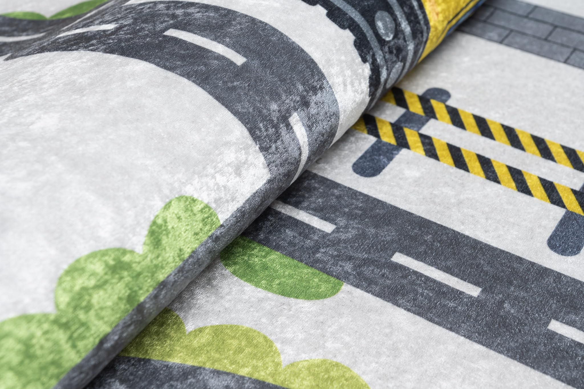 TAPISO Emma Teppich Waschbar bei 30 Grad Bunt Straße Verkehr Baustelle bedruckter Kinderteppich Antirutsch Kinderzimmer Jugendzimmer Modern ÖKO-TEX 140 x 200 cm