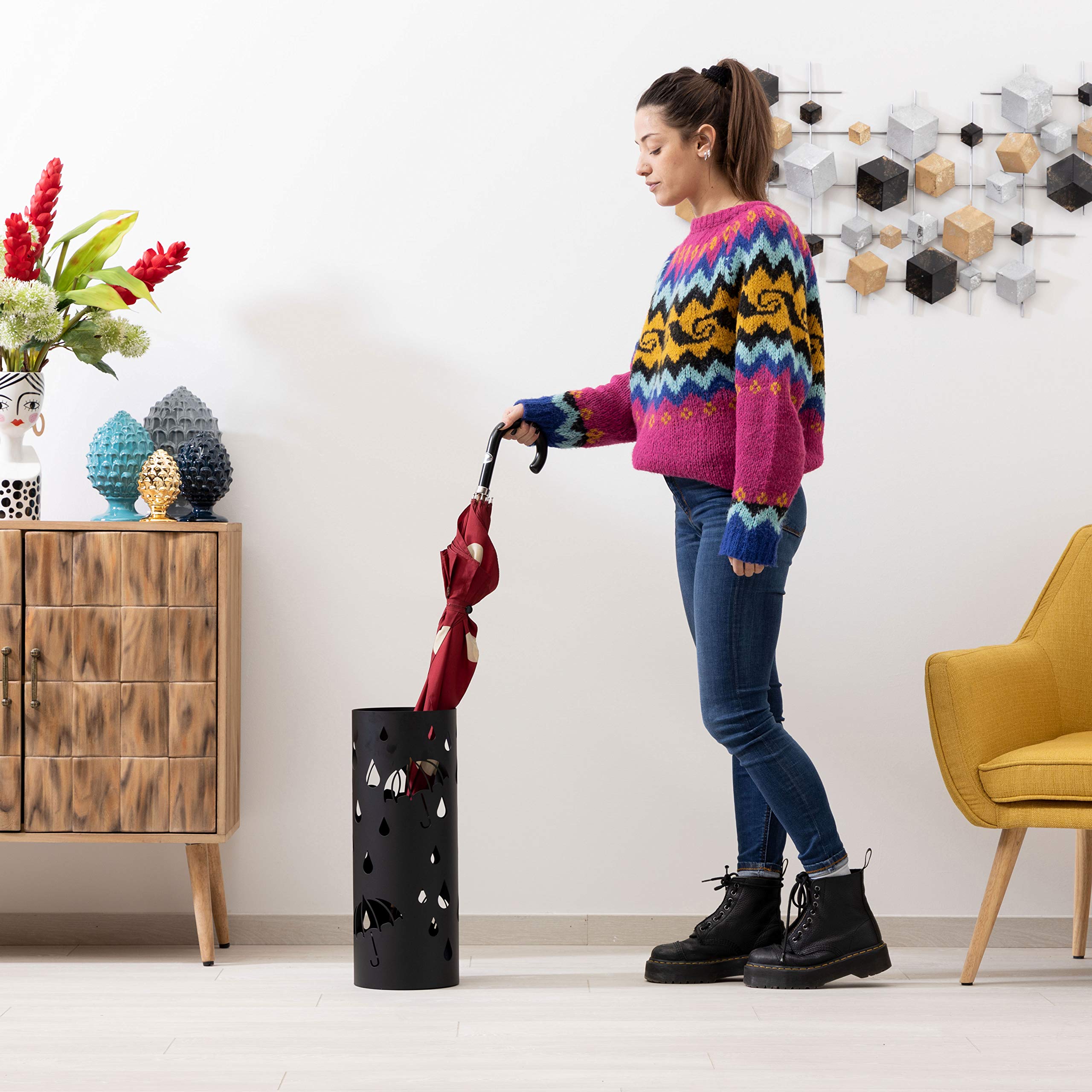 Porte-parapluie en métal artisanal, design moderne, finition thermolaquée, capac