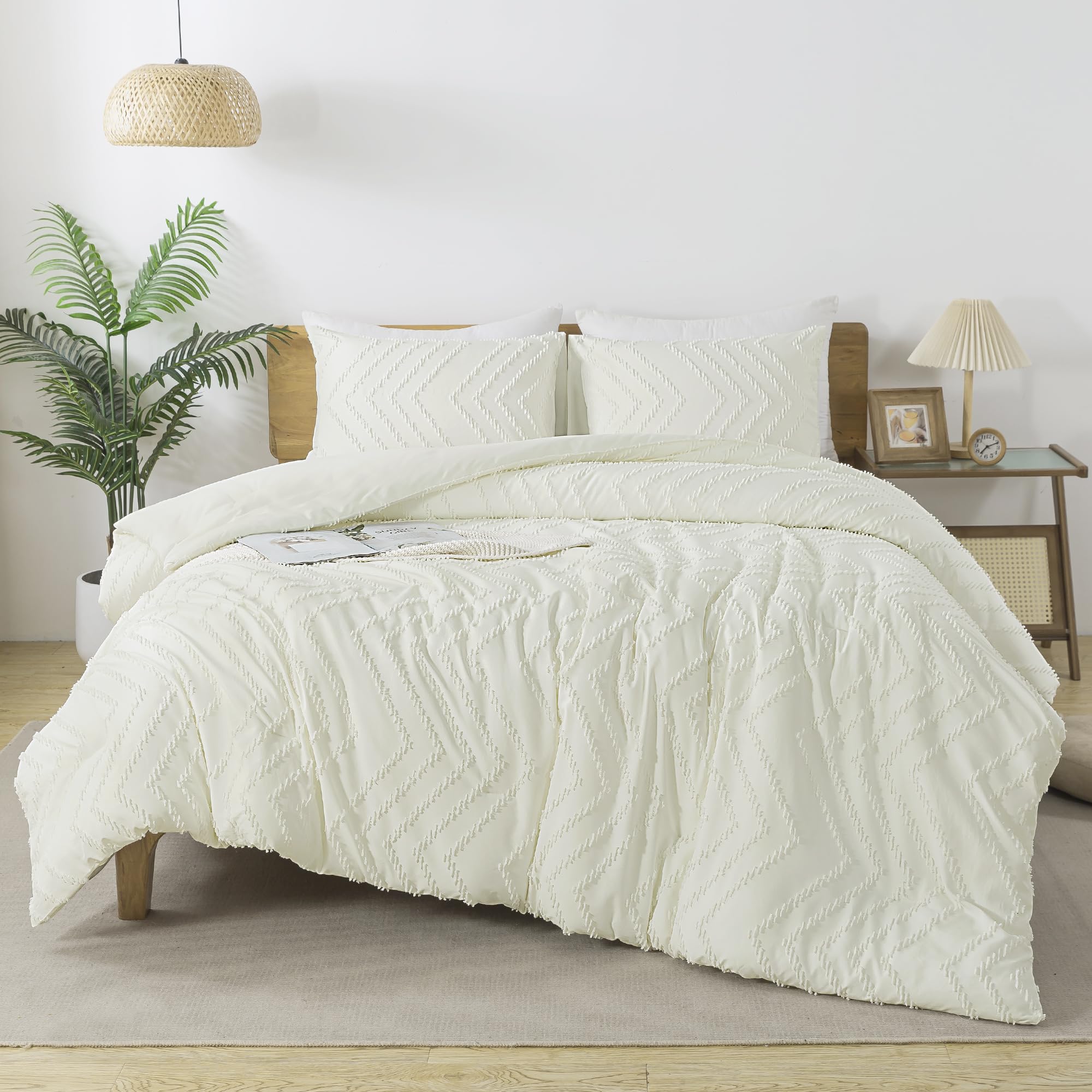 Andency Ivory Comforter Set King Size, Boho Soft Warm Tufted Bedding Comforter Sets for King Size Bed, 3 Pieces Aesthetic Chevron Farmhouse Cute