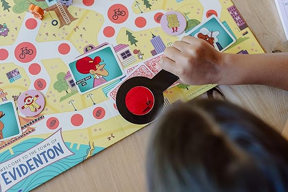 Junior Detective Game by Buffalo Games, Board Games for Kids 6-10, Family Board Games, Mystery Board Game for Kids, Cooperative Detective Game, Fun Family Games