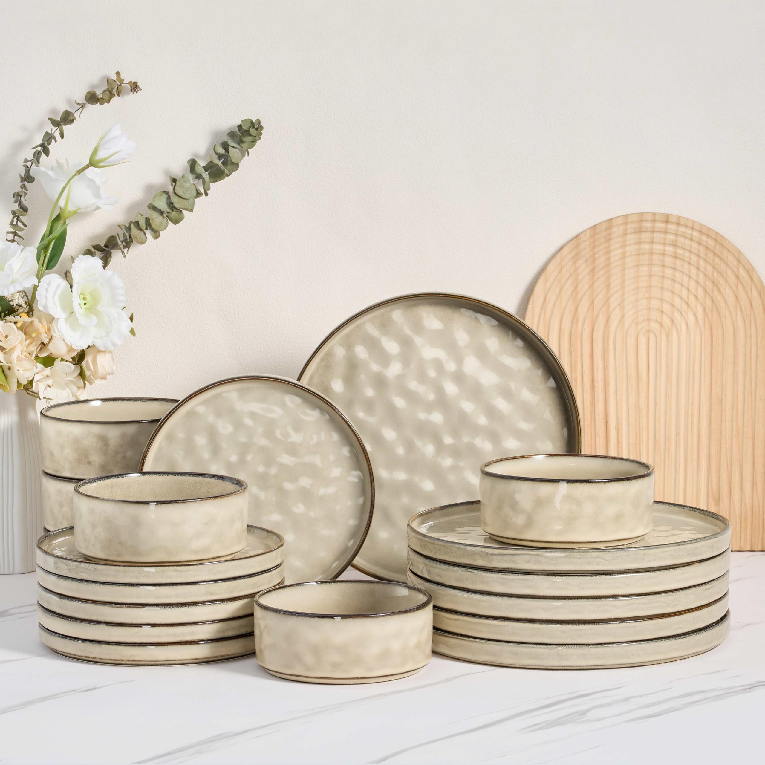 Herogo Geschirr-Set, 18-teilig, Teller und Schüsseln, Sets für 6 Personen, Küchen-Serviergeschirr, spülmaschinen- und mikrowellengeeignet, Creme-Khaki