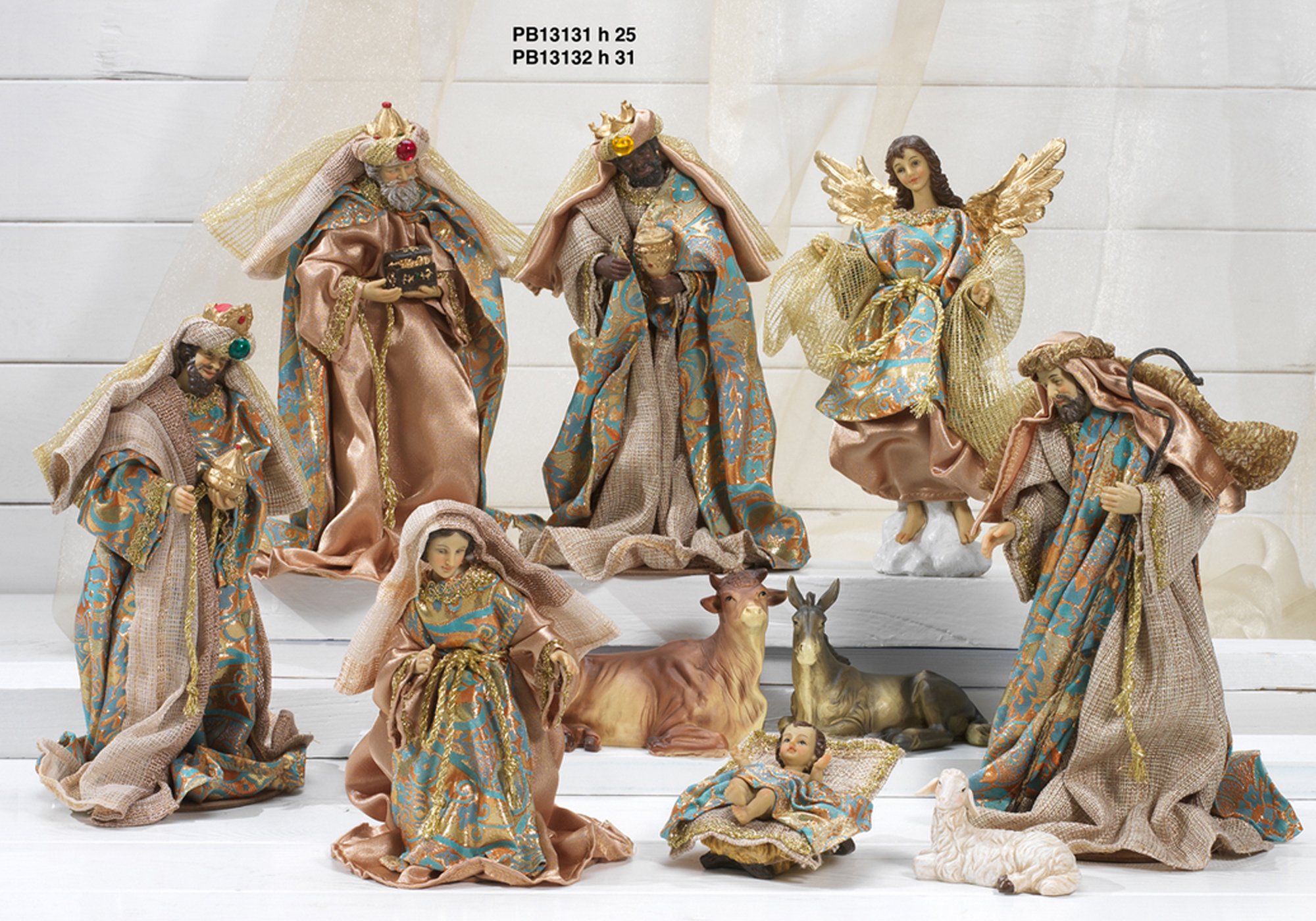 Idea Natale: Presepe natività in resina composto da 10 statue soggetti in resina e vestito in stoffa (25 Centimetri)