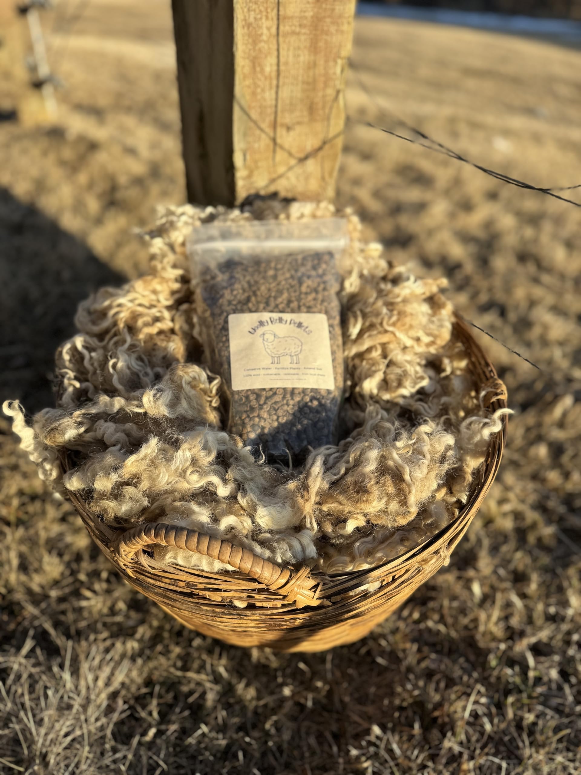 Must Have Wool Pellets Water Holding and Nutrient Giving Organic Fertilizer