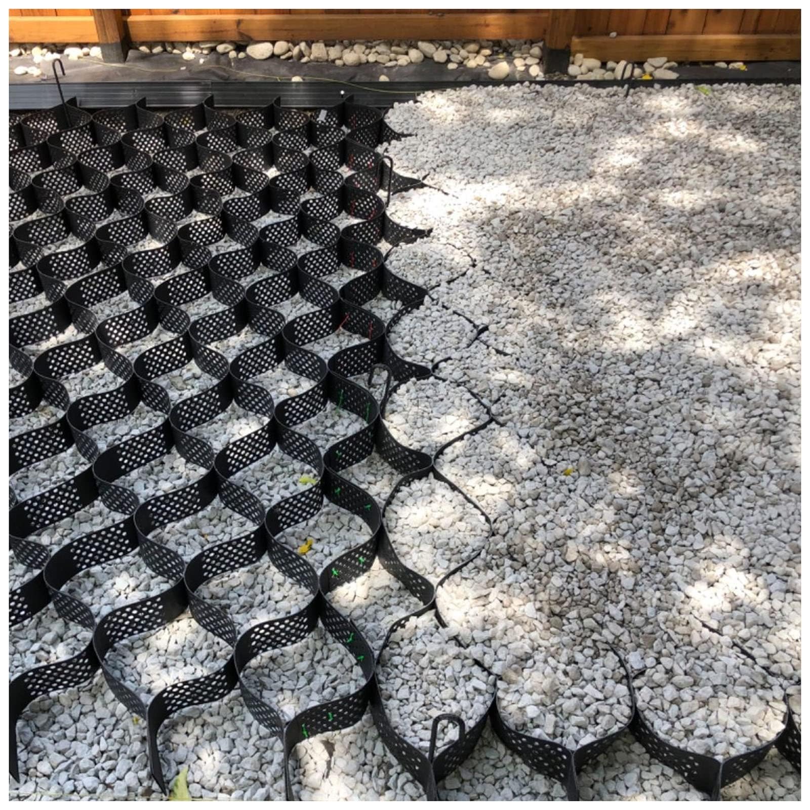 2-calowy geosiatka stabilizator podjazdu do cięcia siatka gruntowa do żwiru cementowego piasku idealna do szopy ogrodowej na patio i chodniki (rozmiar: 6 x 7 m / 20 x 23 stopy)