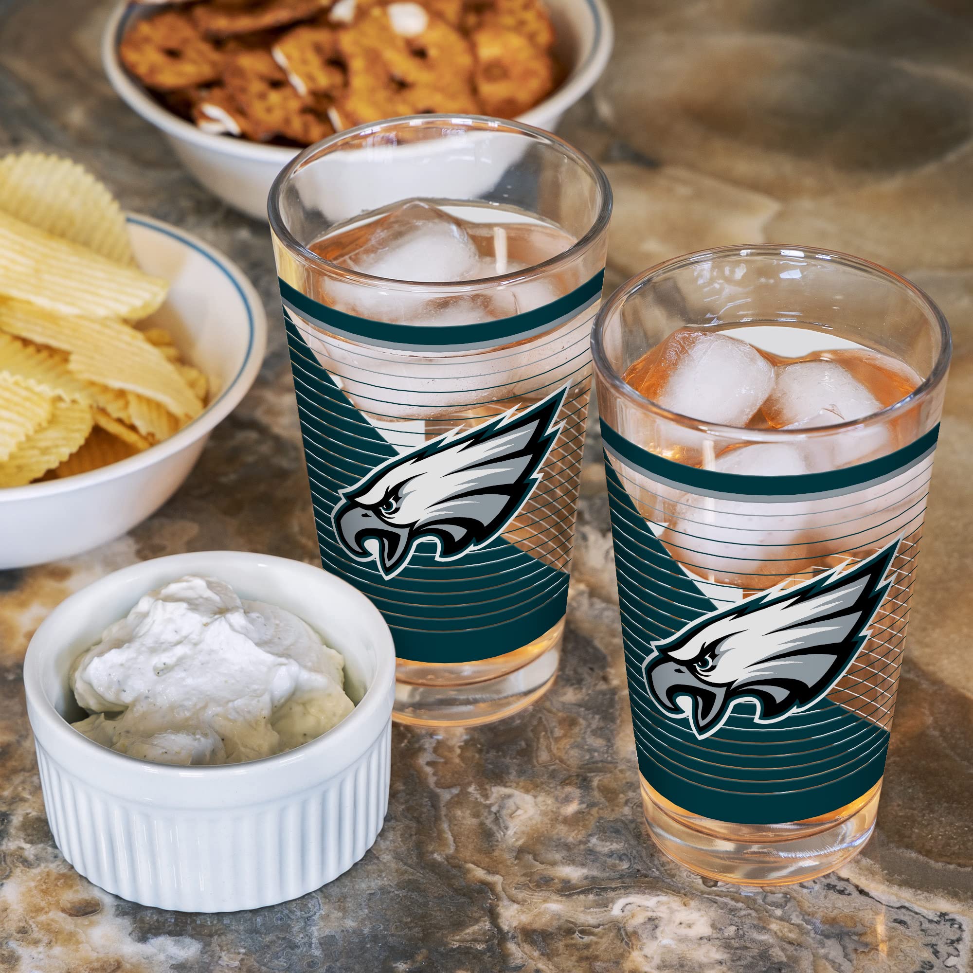 Seahawks Pint Glasses - NFL Fan Gift -4 Seahawks Pint Glasses - NFL Fan Gift -4
