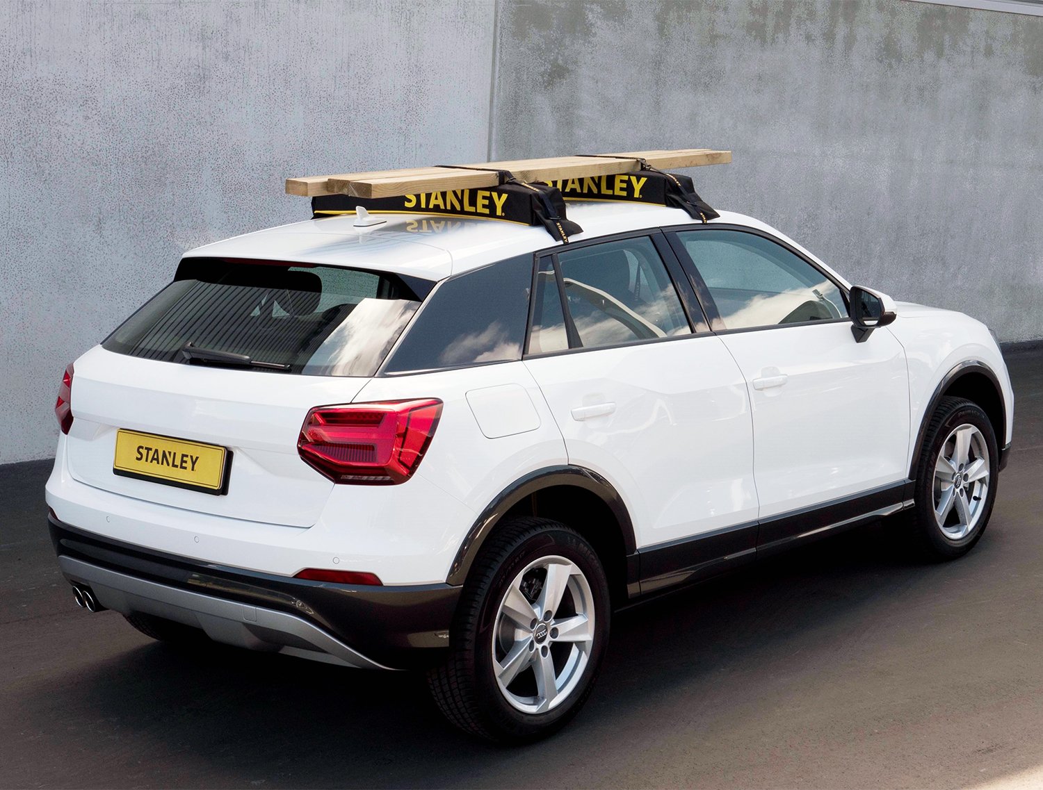 Stanley Universal Car Roof Rack Pad & Luggage Carrier System Includes