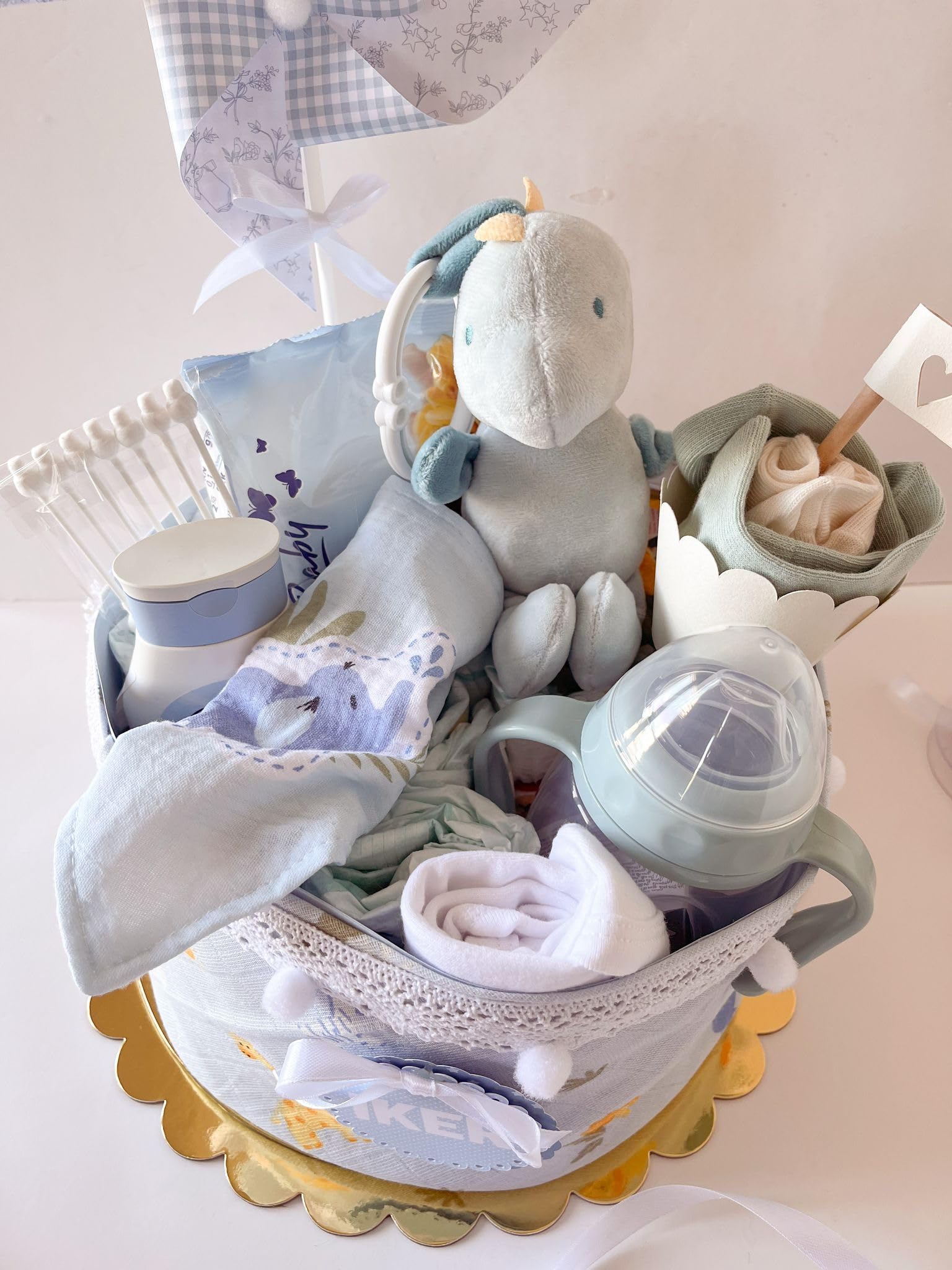 Tartas de pañales personalizadas con nombre, y con accesorios útiles – Ideal para recién nacidos y baby showers