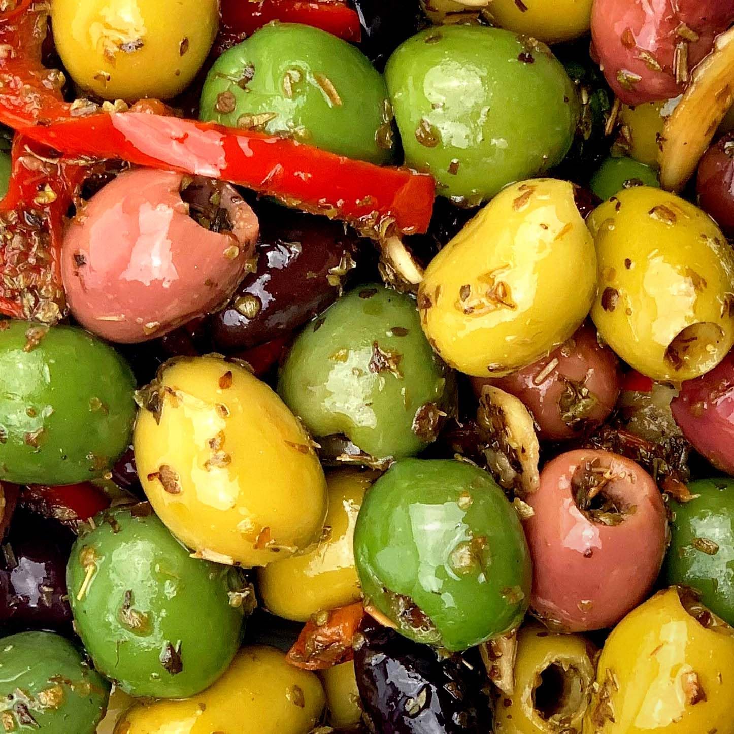 Marinated Pitted Olives - Bella Napoli - Net 1.5KG [800 Gr Ndw] (1.5Kg)
