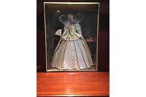 Barbie® Collector #B3425 Queen Elizabeth II Platinum Jubilee Doll