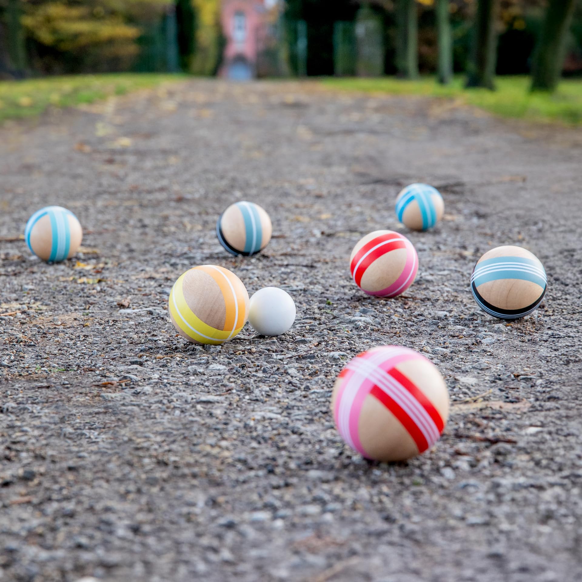 Remember | Boccia Outdoor - Juego de jardín para grandes y pequeños | Bolas de madera de colores