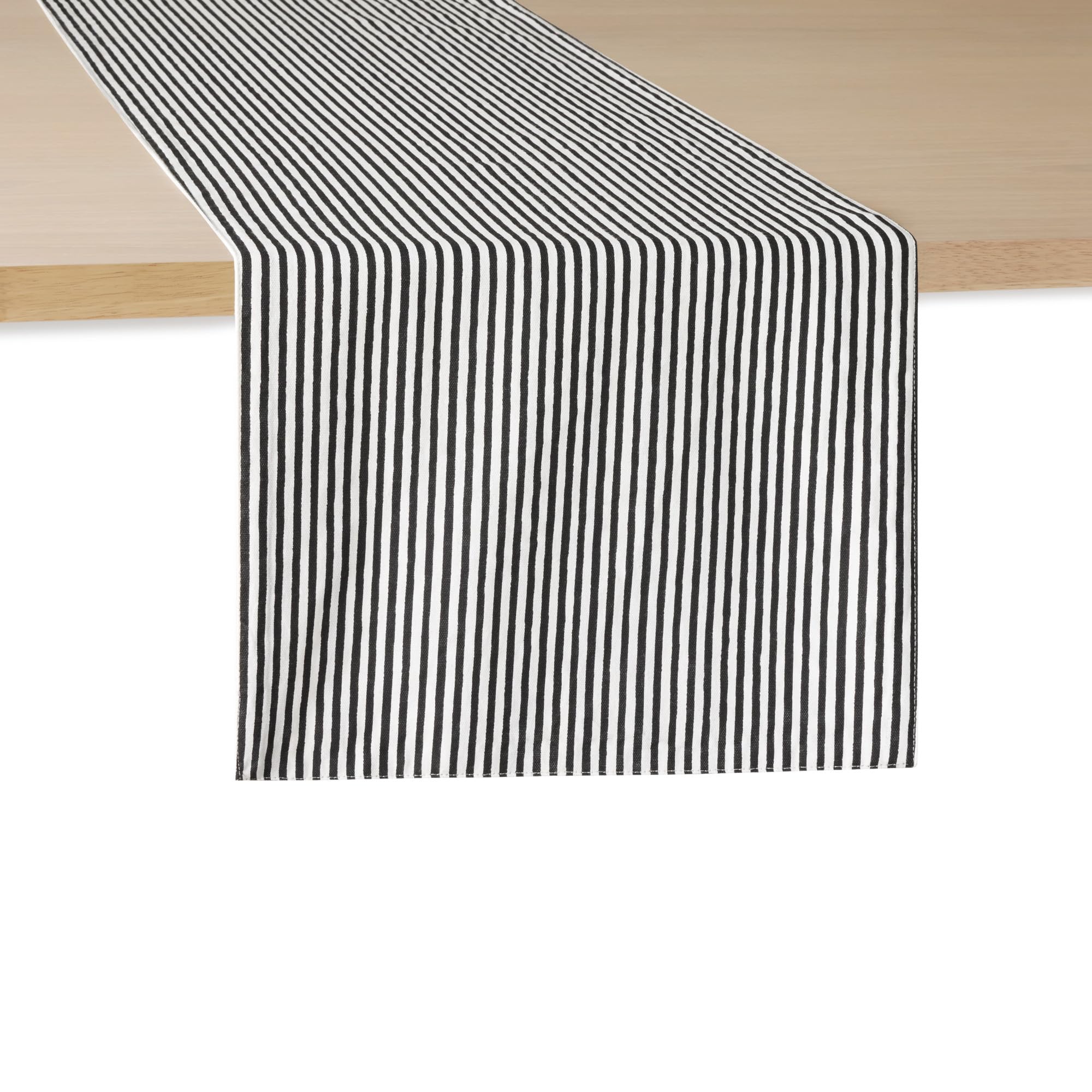 Chemin de table Kate Spade coton pour protéger et embellir votre table facilement