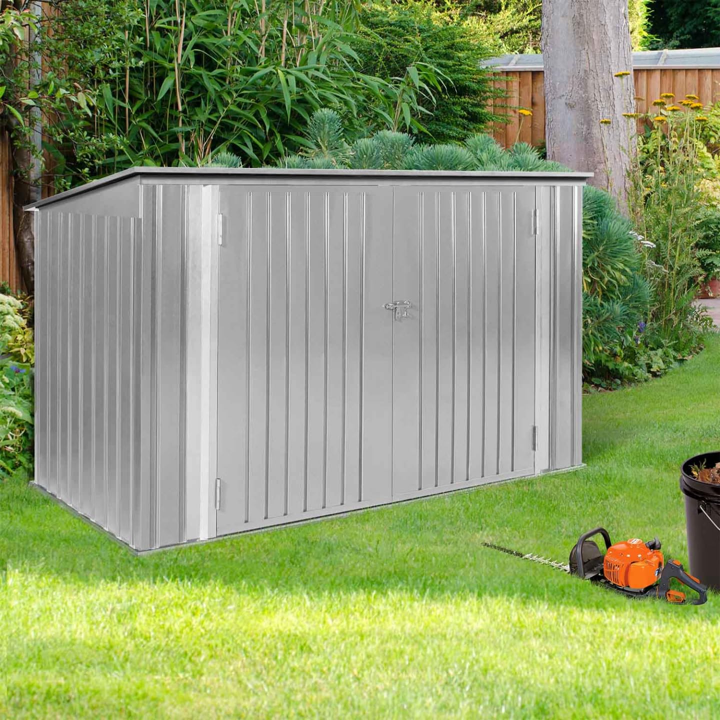 IDMarket - Gartenhaus aus Metall, hellgrau, abschließbar, mit Mehreren Aufbewahrungsmöglichkeiten für Fahrräder, Werkzeuge und Mülltonnen