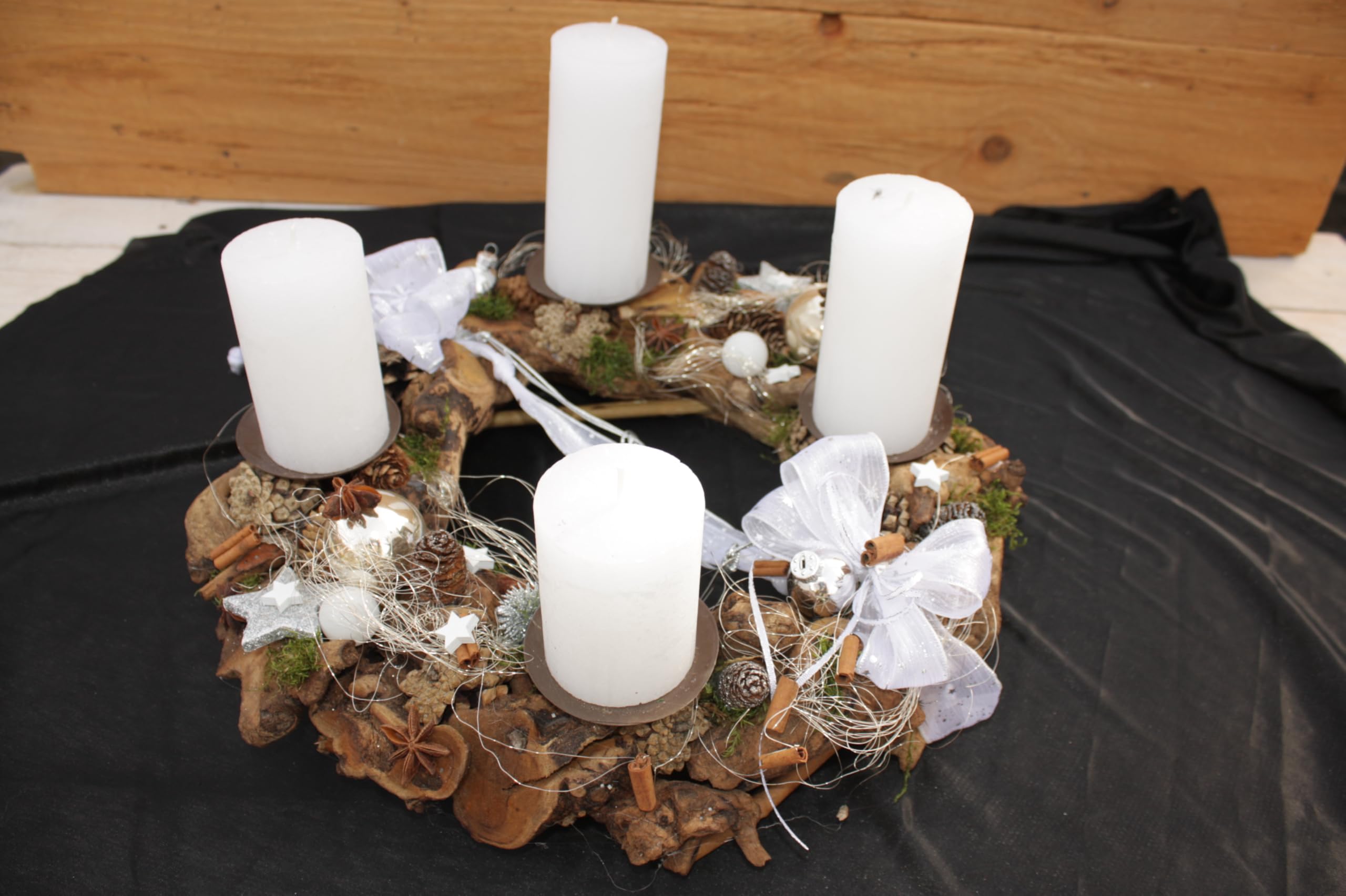 Adventskranz Weiß D40cm haltbar