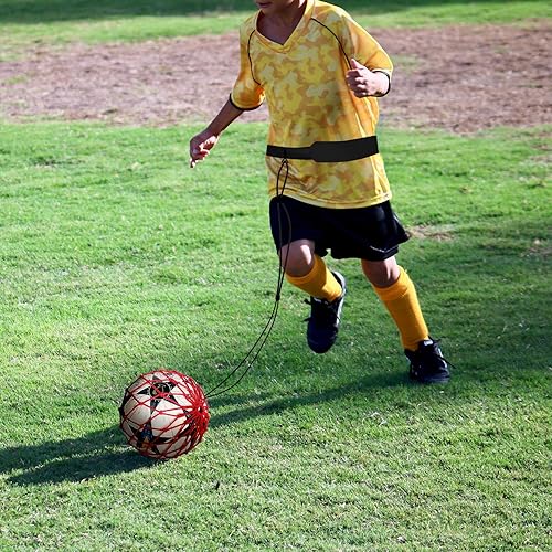 Miniatura 5 de PodiuMax Entrenador de fútbol manos libres, nuevo diseño de red bloqueada con pelota, cinturón de cintura ajustable y cordón para todos los niveles
