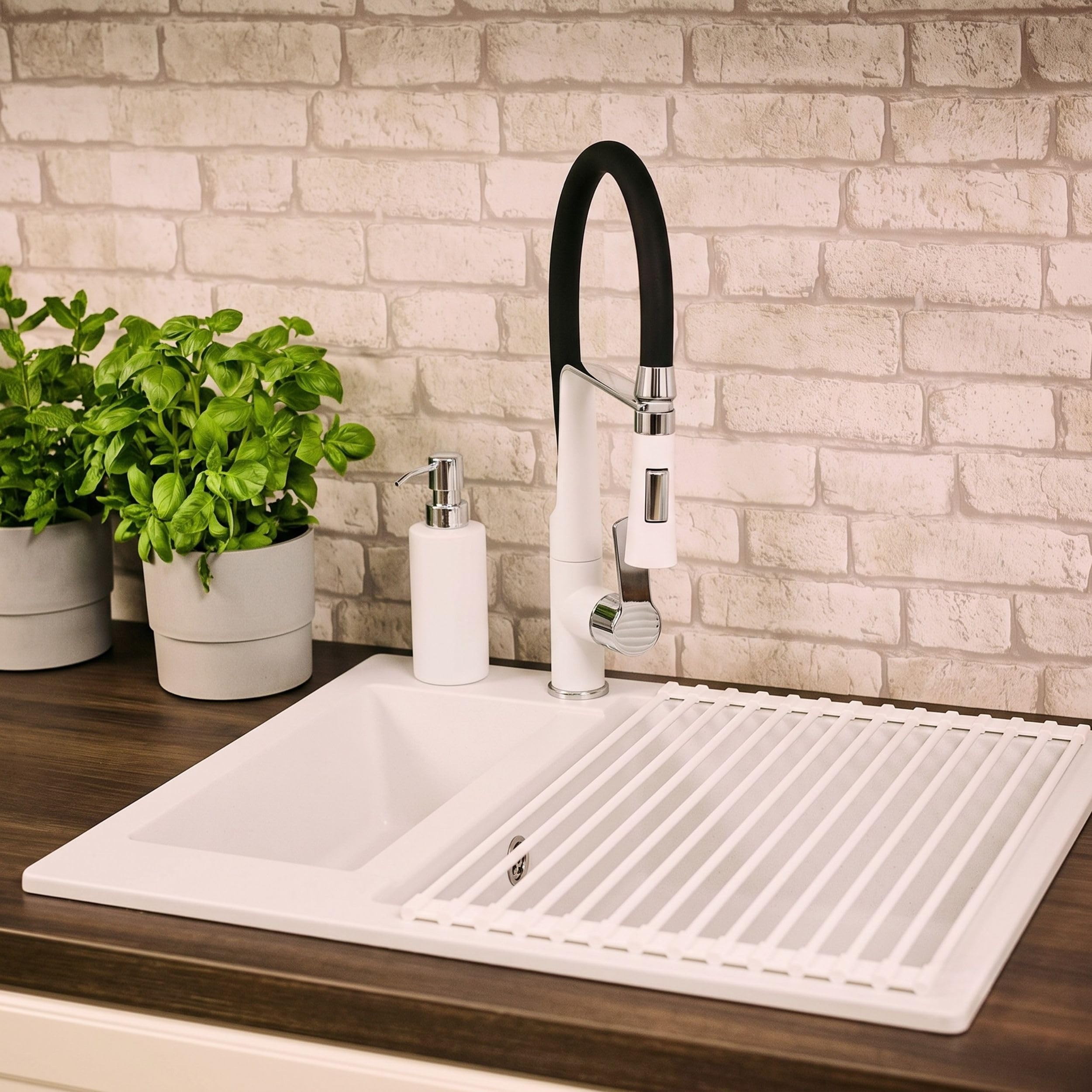 Sink Quality - Tappetino scolapiatti per lavello, in plastica, quadrato, 46 x 32 cm, griglia flessibile, colore bianco