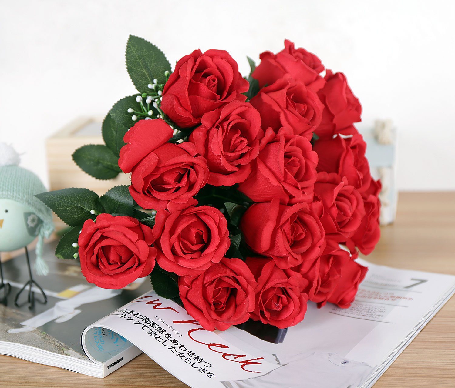 Amazon｜ローズ バラ 薔薇 花束 造花 赤｜造花 オンライン通販