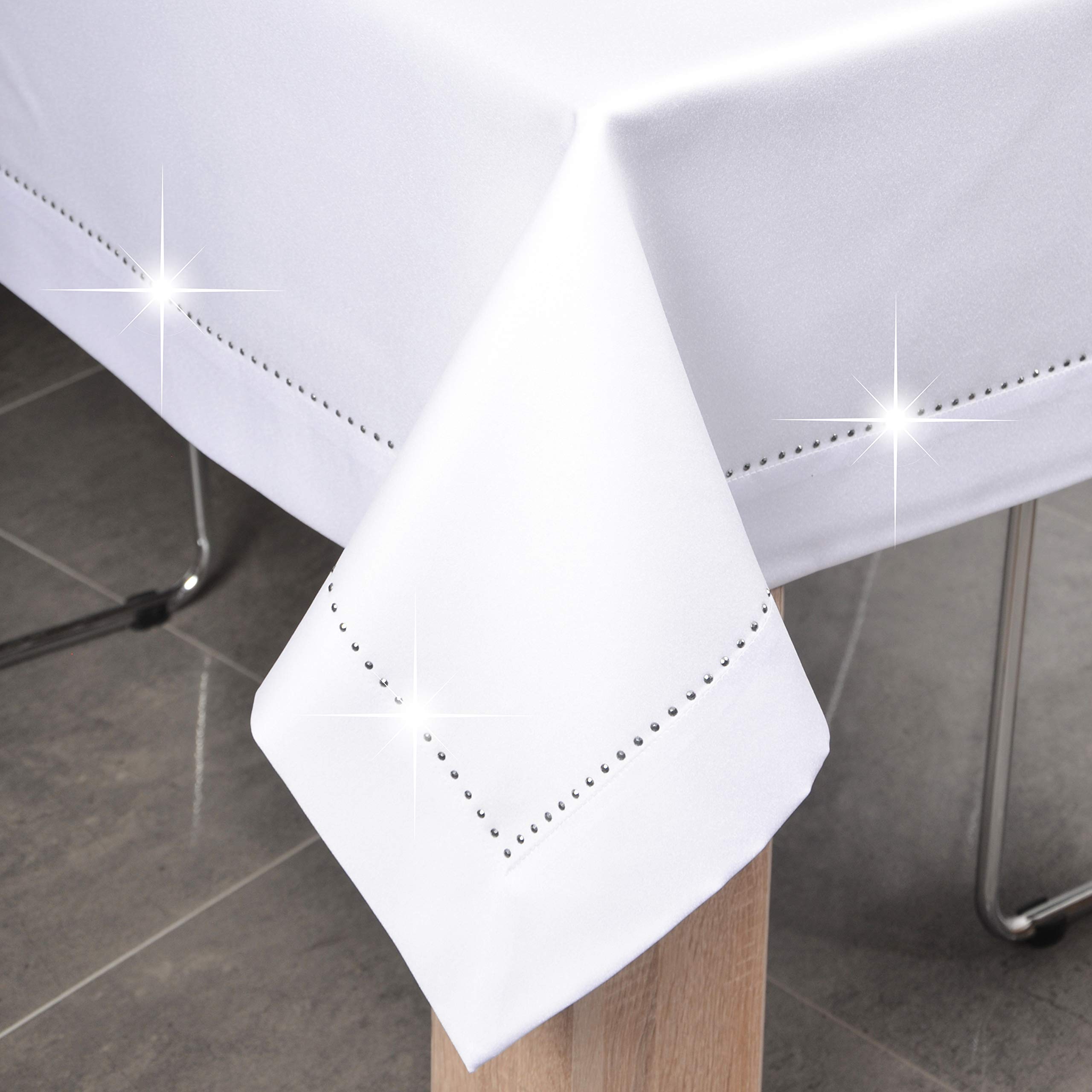 schmutzabweisende Tischdecke, 140 x 220 cm, Weiß, veredelt mit Einer eleganten 7 cm Langen Rückseite, aus Satingewebe 190g/m², 100% Polyester, hergestellt in EU