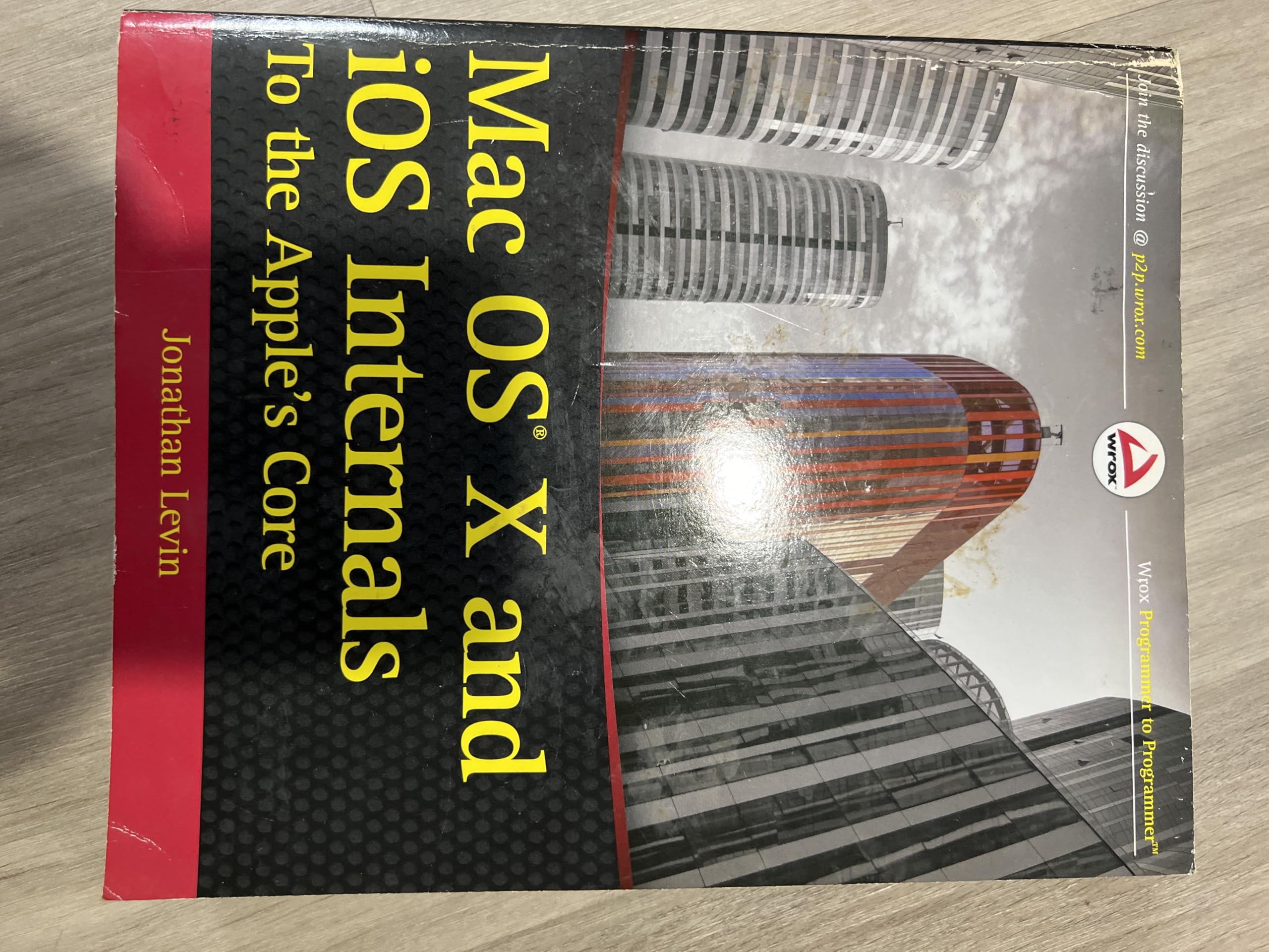 Mac OS X and iOS Internals: To the Apple's Core cover