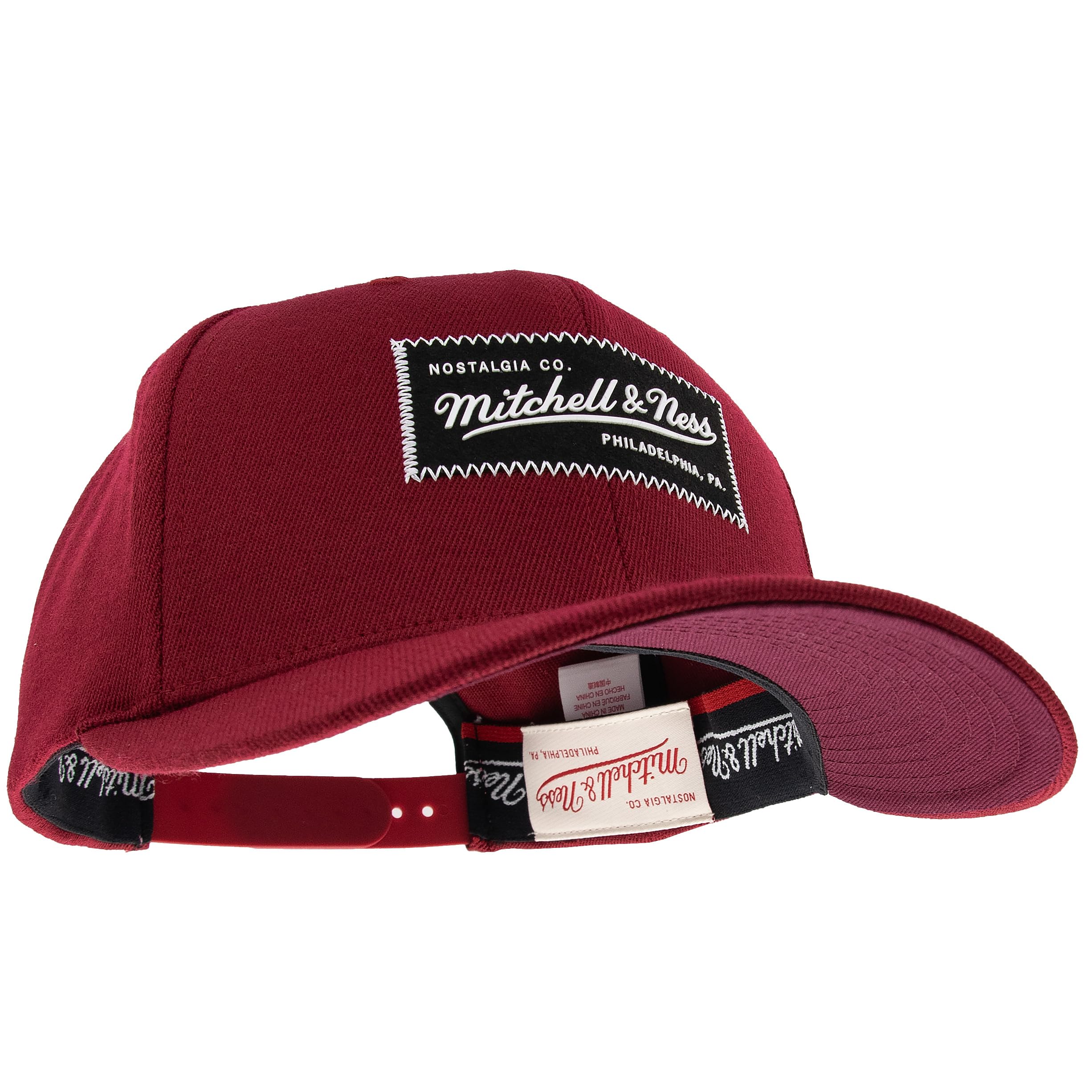 Mitchell & Ness Classic Red Raised Rubber Logo Snapback Cappellino da baseball