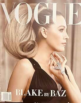 女性情報誌 Vogue Mexico Magazine September 2021 Vogue Mexico November 2021 Cover Story Editorial