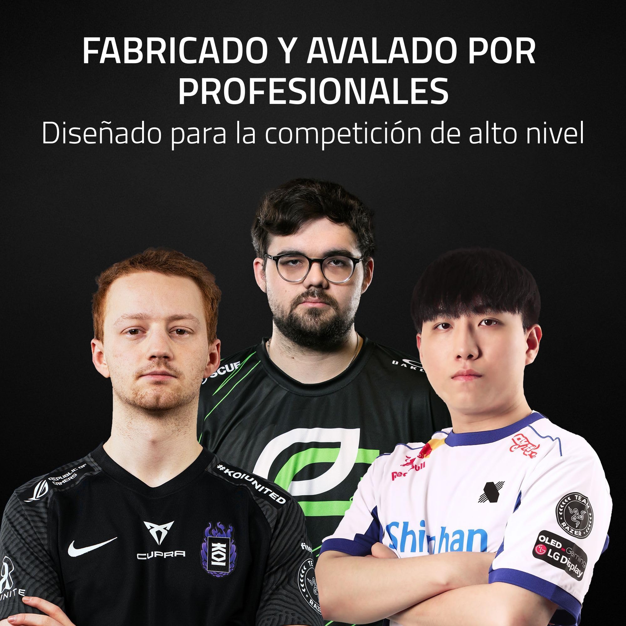 Visita la tienda de Razer Razer Viper V3 HyperSpeed - Ratón inalámbrico para esports (Sensor óptico Focus Pro 30K, Hasta 280 horas de duración batería, Interruptores mecánicos de ratón Gen-2, Verdadero sondeo de 4000 Hz) Negro in use