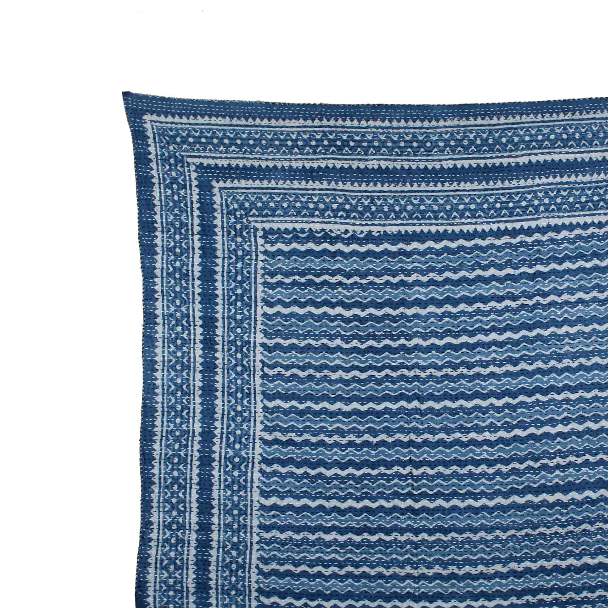 Traditionnel Jaipur Indien Pur Coton Indigo Bleu Kantha Couvre-lit Courtepointe Queen Size Courtepointe Indienne Handblock Kantha Couverture Zig Zag Impression Kantha Gudri