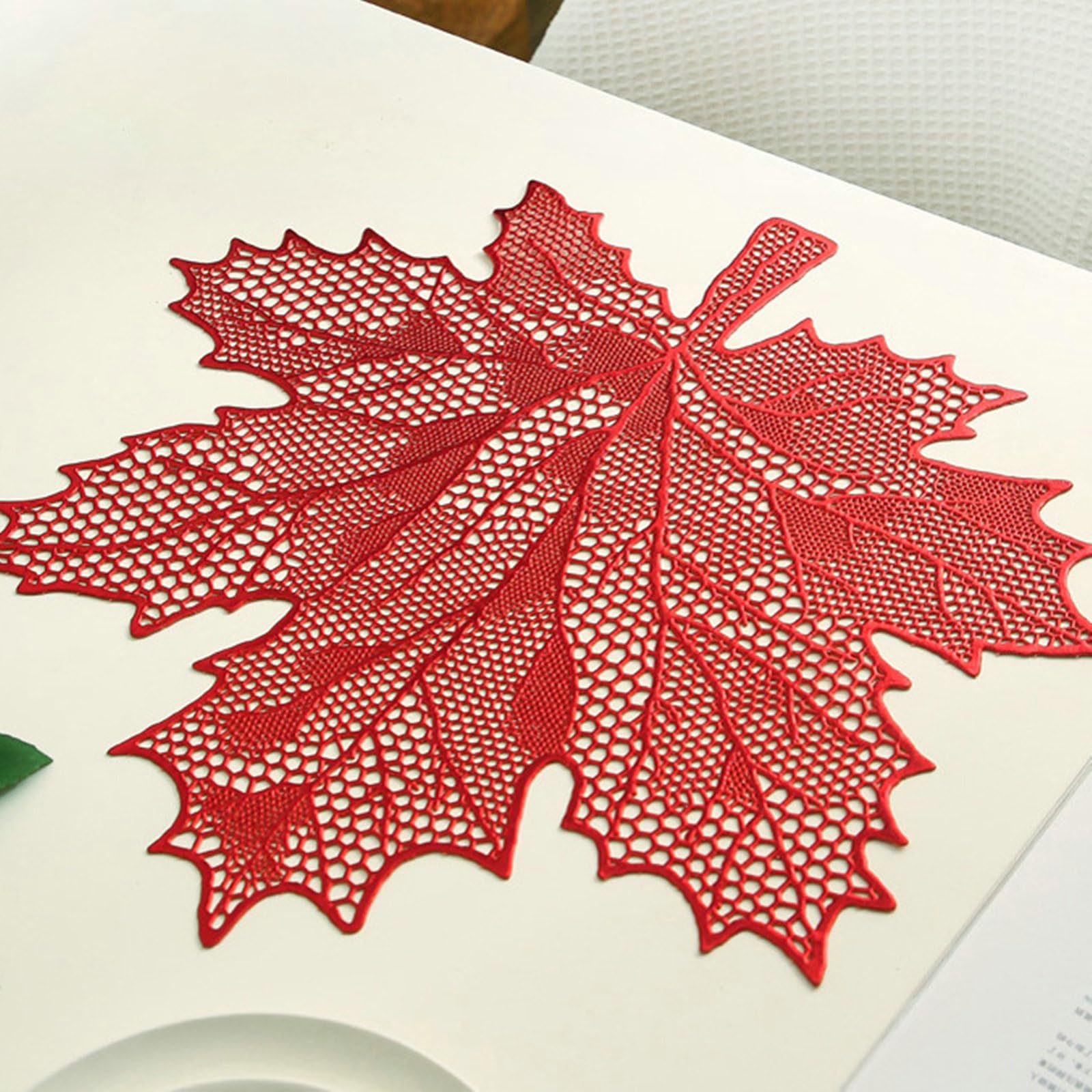 Juego de 8 manteles individuales lavables con diseño de hoja de arce vacío, de PVC antideslizante, para restaurantes, color rojo, 41 x 44 cm