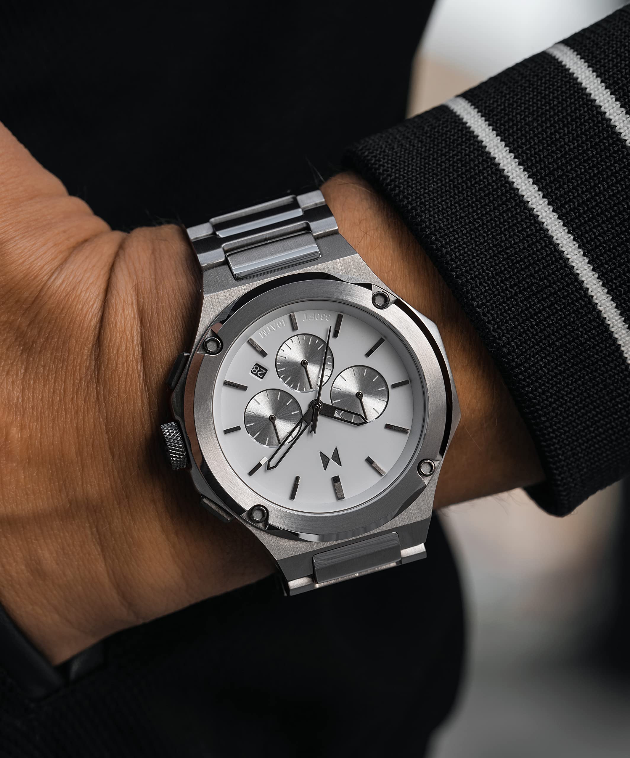 MVMT Reloj Cronógrafo de Cuarzo para Hombre con Correa de Acero Inoxidable Plateada - 28000225-D