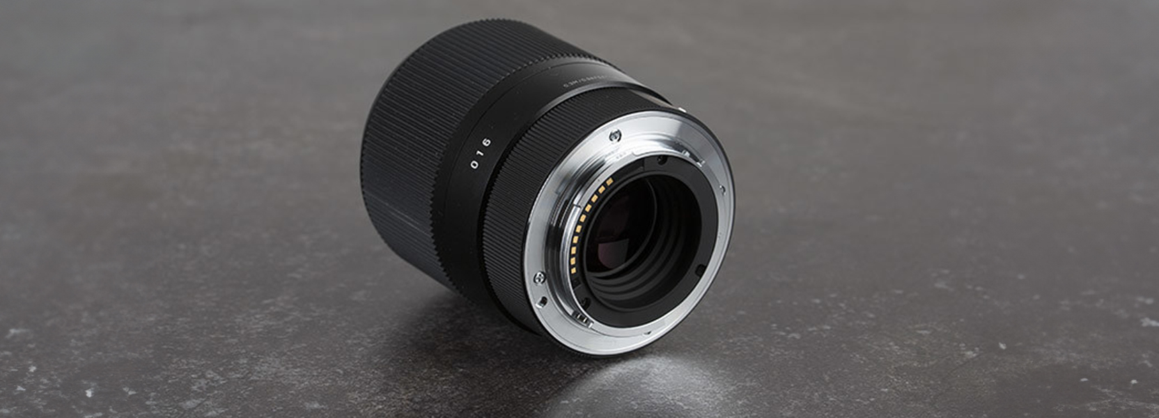 SONY - SONY‪α‬6000、selp18105g、sigma30mmf1.4dcdn Amazon.com : Sigma 30mm f/1.4 DC DN Contemporary Lens for