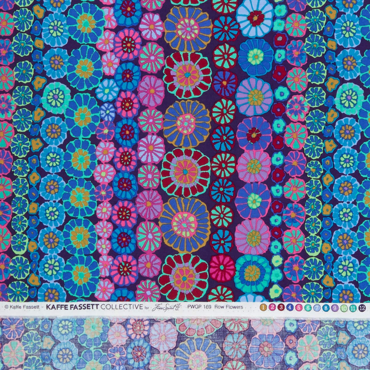 FLEUR STORE SUNDAYS BEST 別注 Kaffe Fassett Japanese Chrysanthemum Red Fabric by Kaffe Fassett