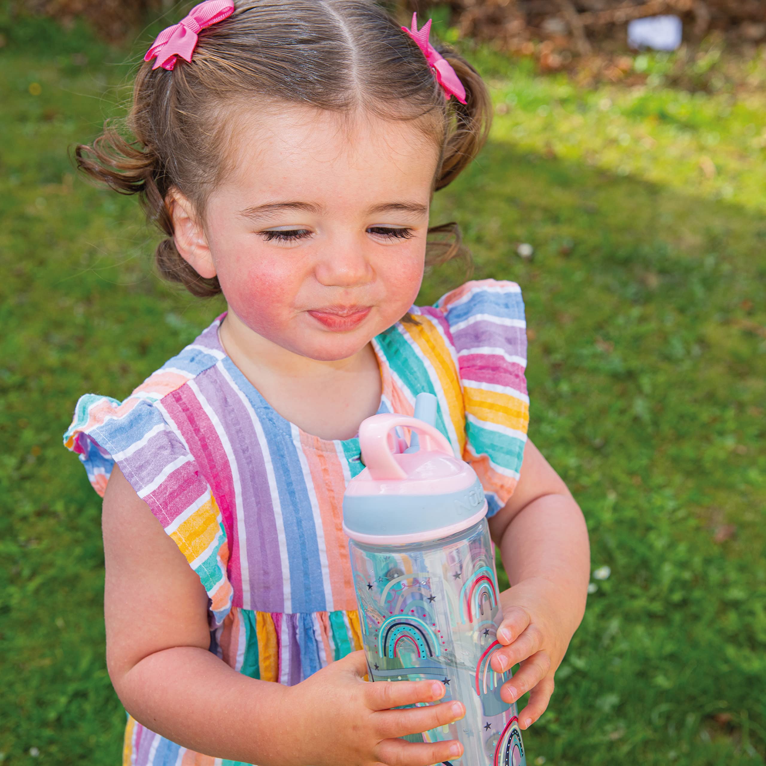 Nuby Sippy Cup, Rainbows, 540 ml (Pack of 2), 2 Count (Pack of 1) - Image 3